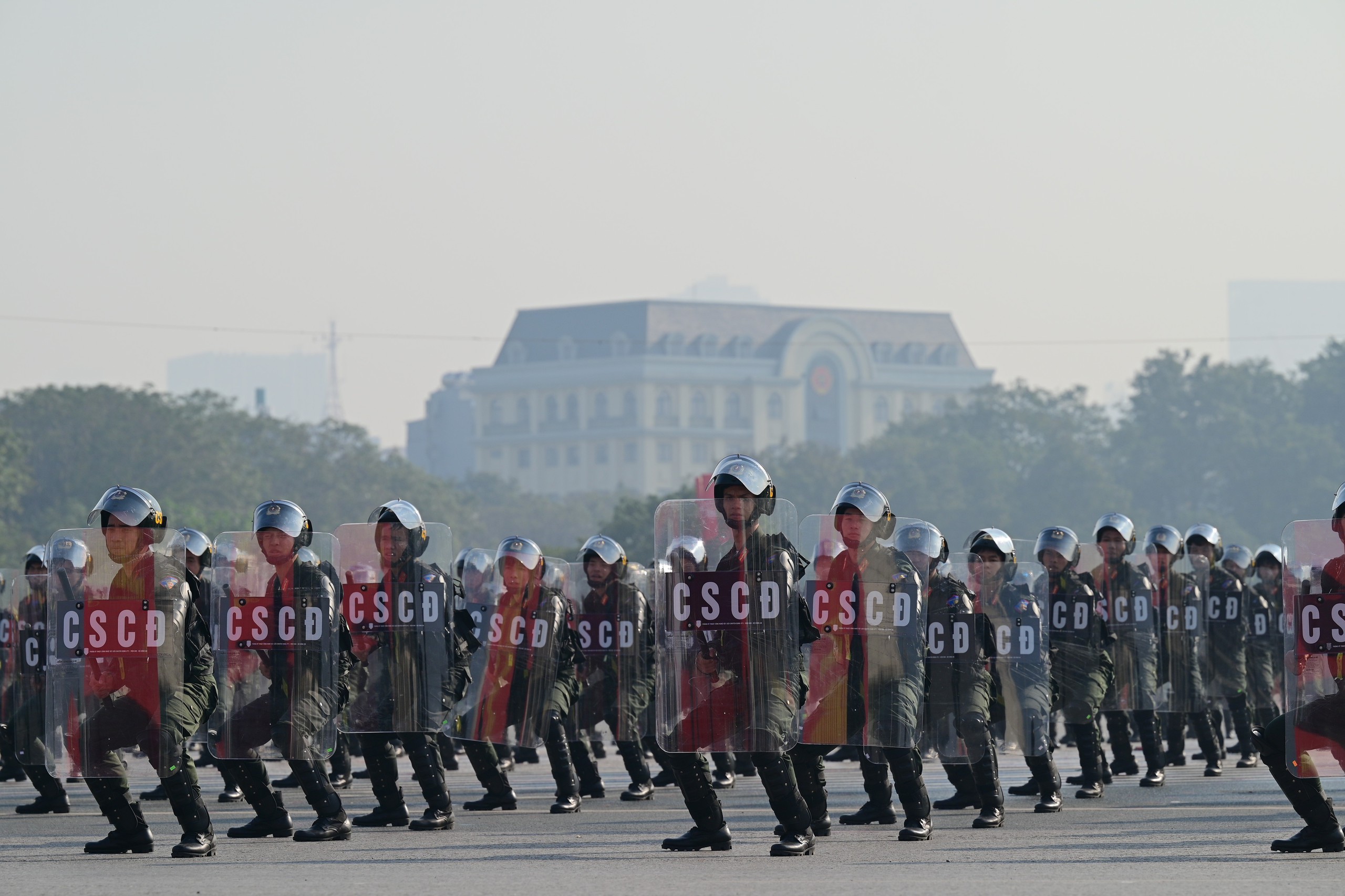 Lực lượng đặc nhiệm cùng khí tài hiện đại bảo vệ Đại hội Đảng toàn quốc lần thứ XIV - Ảnh 12. Lực lượng đặc nhiệm cùng khí tài hiện đại bảo vệ Đại hội Đảng toàn quốc lần thứ XIV - Ảnh 12.