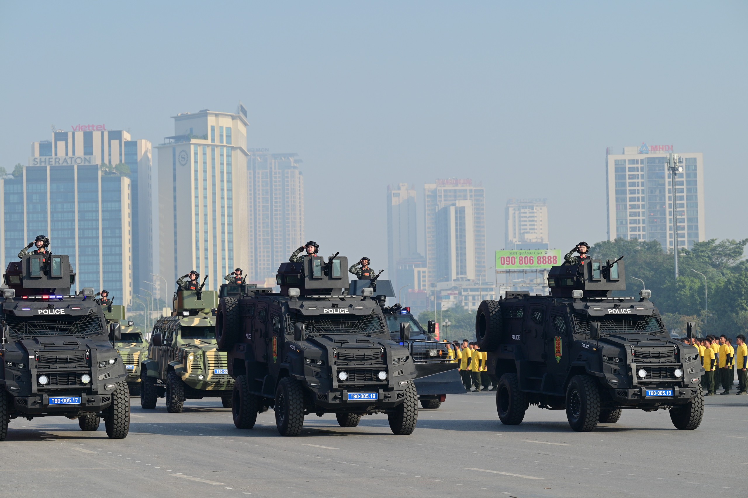 Lễ ra quân Bộ Công an đảm bảo an ninh trật tự cho Đại hội Đảng lần thứ XIV - Ảnh 1.