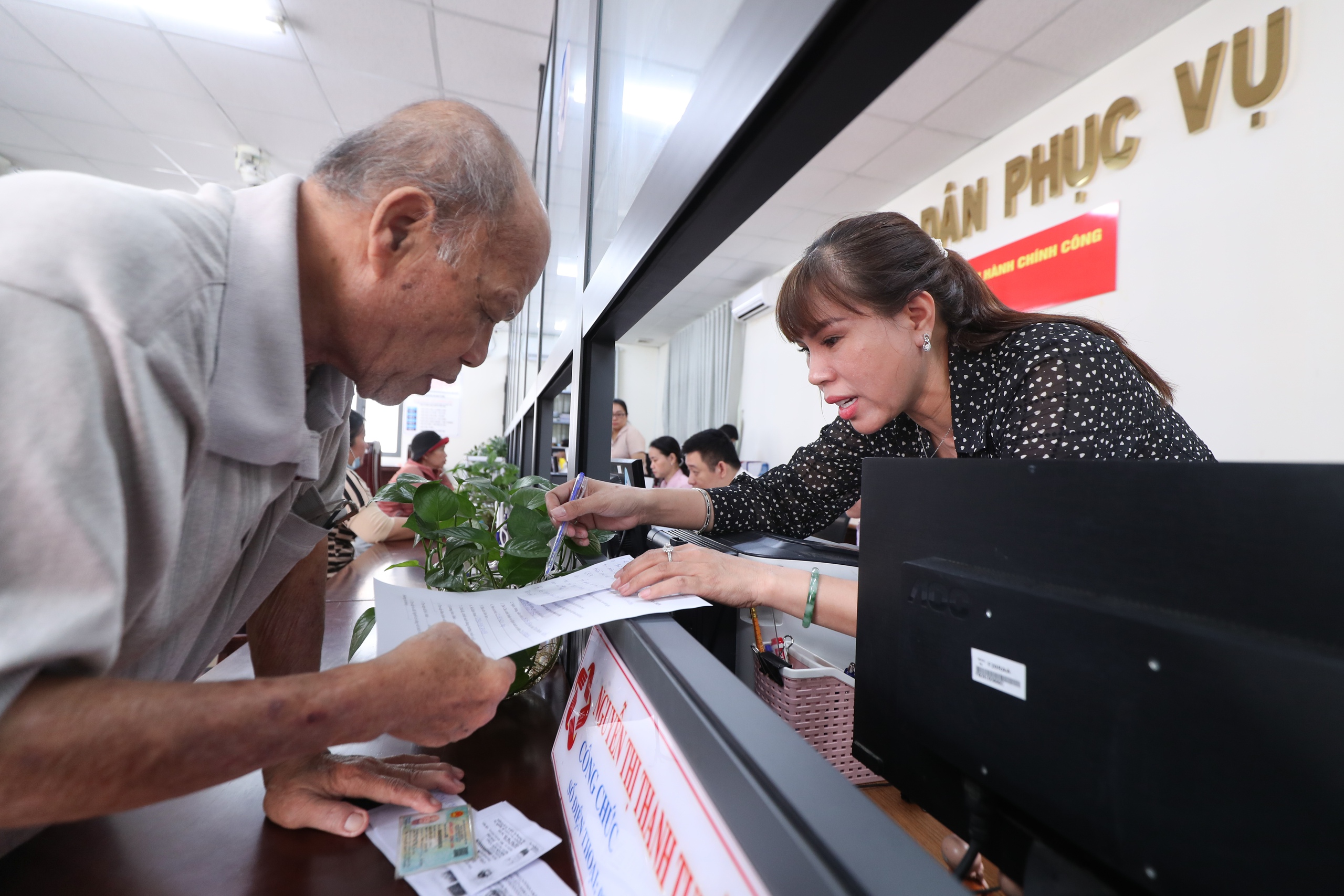 TPHCM đề xuất giao hơn 19.000 biên chế giai đoạn 2026-2031 - Ảnh 1.