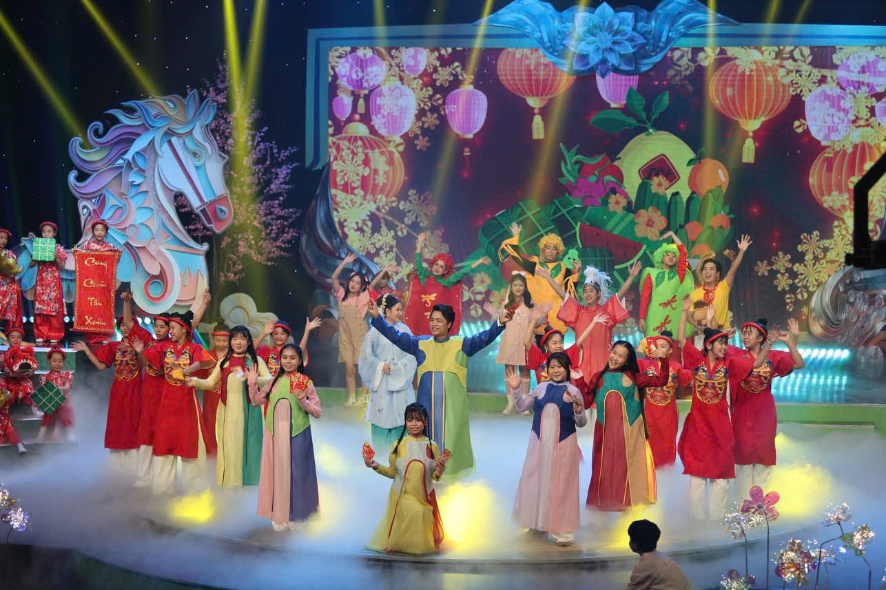 Hữu Phúc, Y Nhã và Si Si Academy bền bỉ với giải Mai Vàng - Ảnh 3.