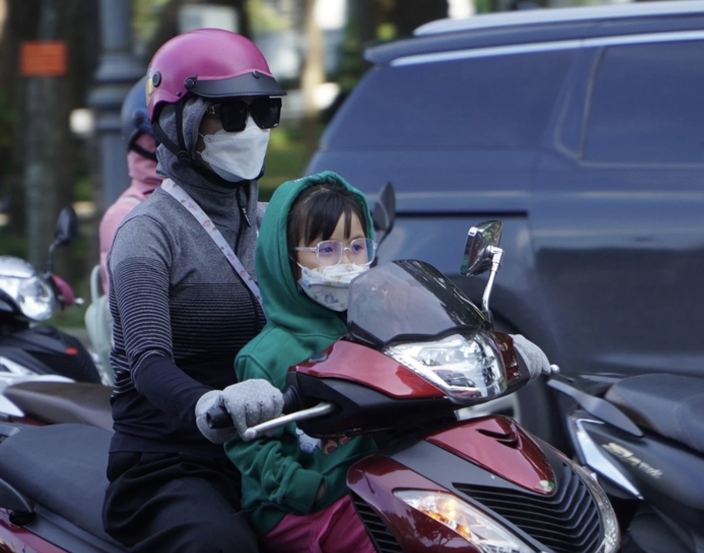 Dự báo thời tiết hôm nay, 9-1: TPHCM và Nam Bộ có nơi dưới 17 độ C - Ảnh 1.