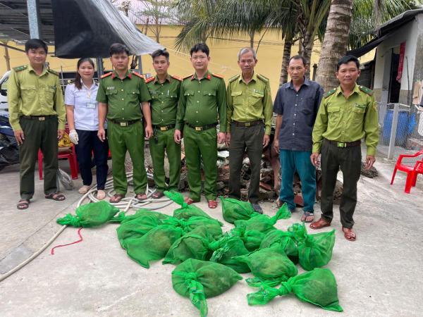 C&ocirc;ng an th&ocirc;ng b&aacute;o t&igrave;m chủ sở hữu của 22 con chồn hương  - Ảnh 1.