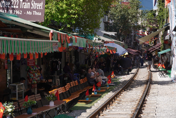 Ph&aacute;t triển đ&ocirc; thị h&agrave;i h&ograve;a với bảo tồn di sản - Ảnh 1.