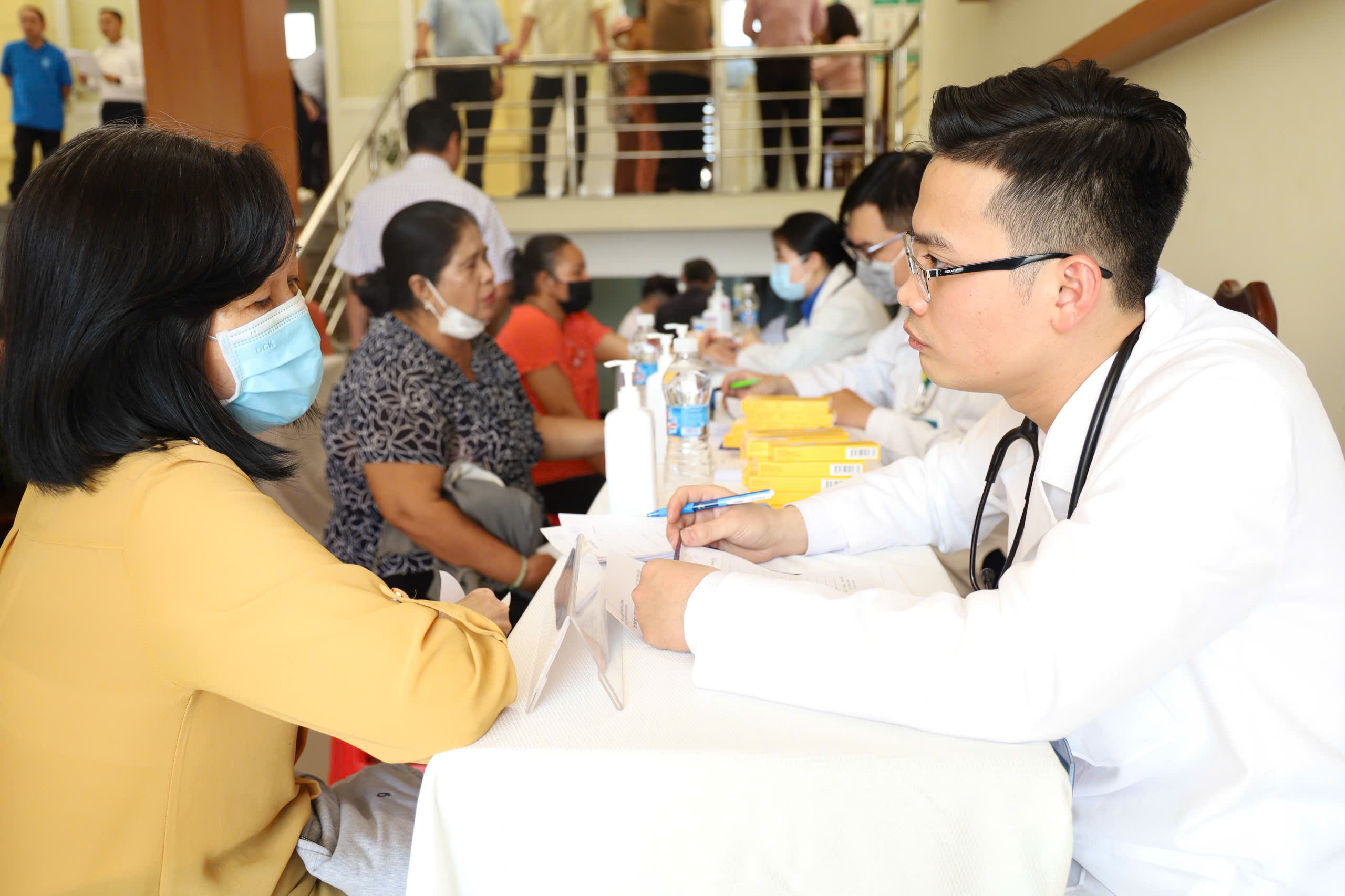 Chính sách mới về y tế có hiệu lực từ tháng 2-2026 - Ảnh 2.