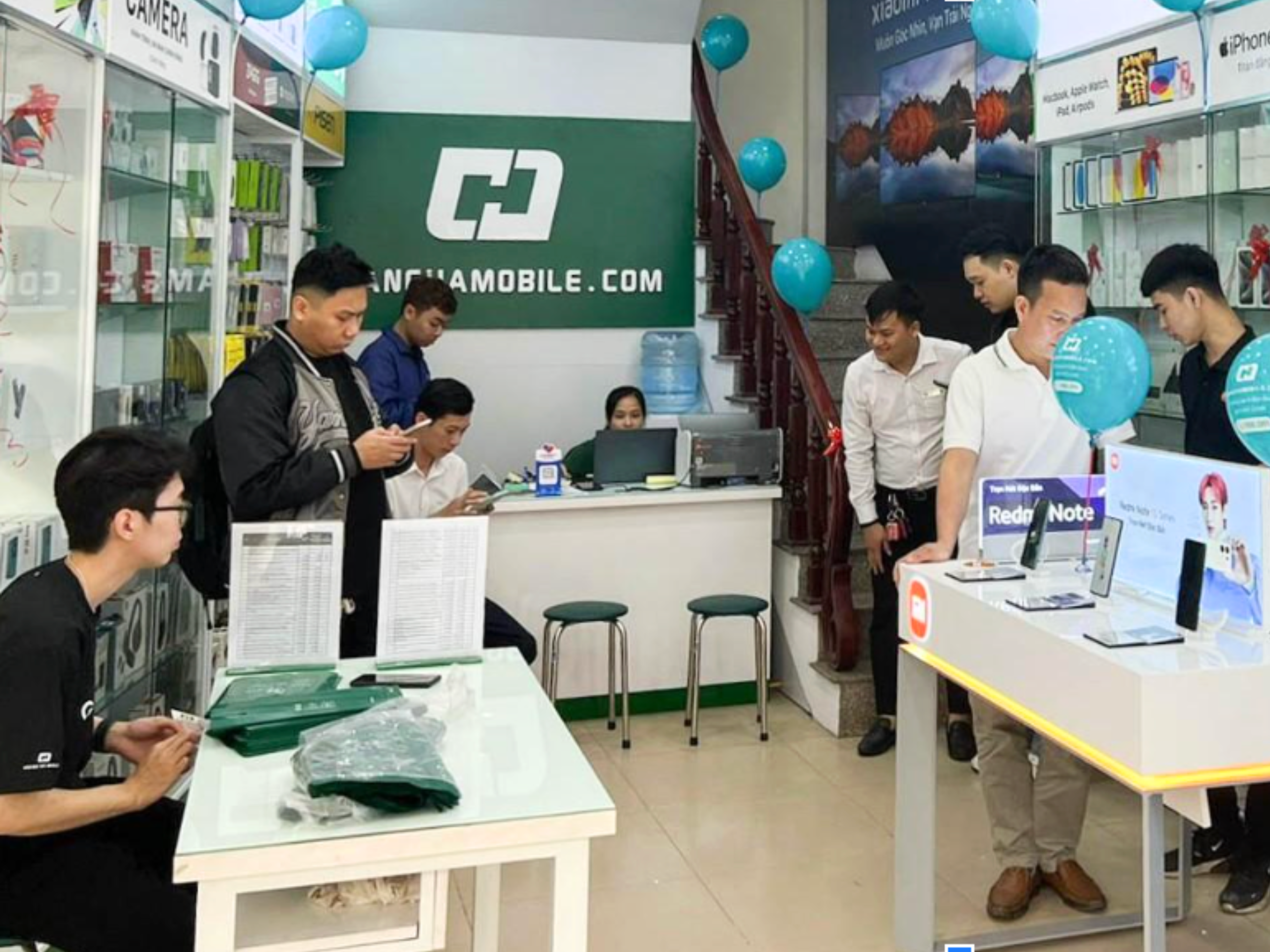 Bí quyết bán hàng công nghệ hiệu quả trên sàn TMĐT năm 2026 - Ảnh 1.