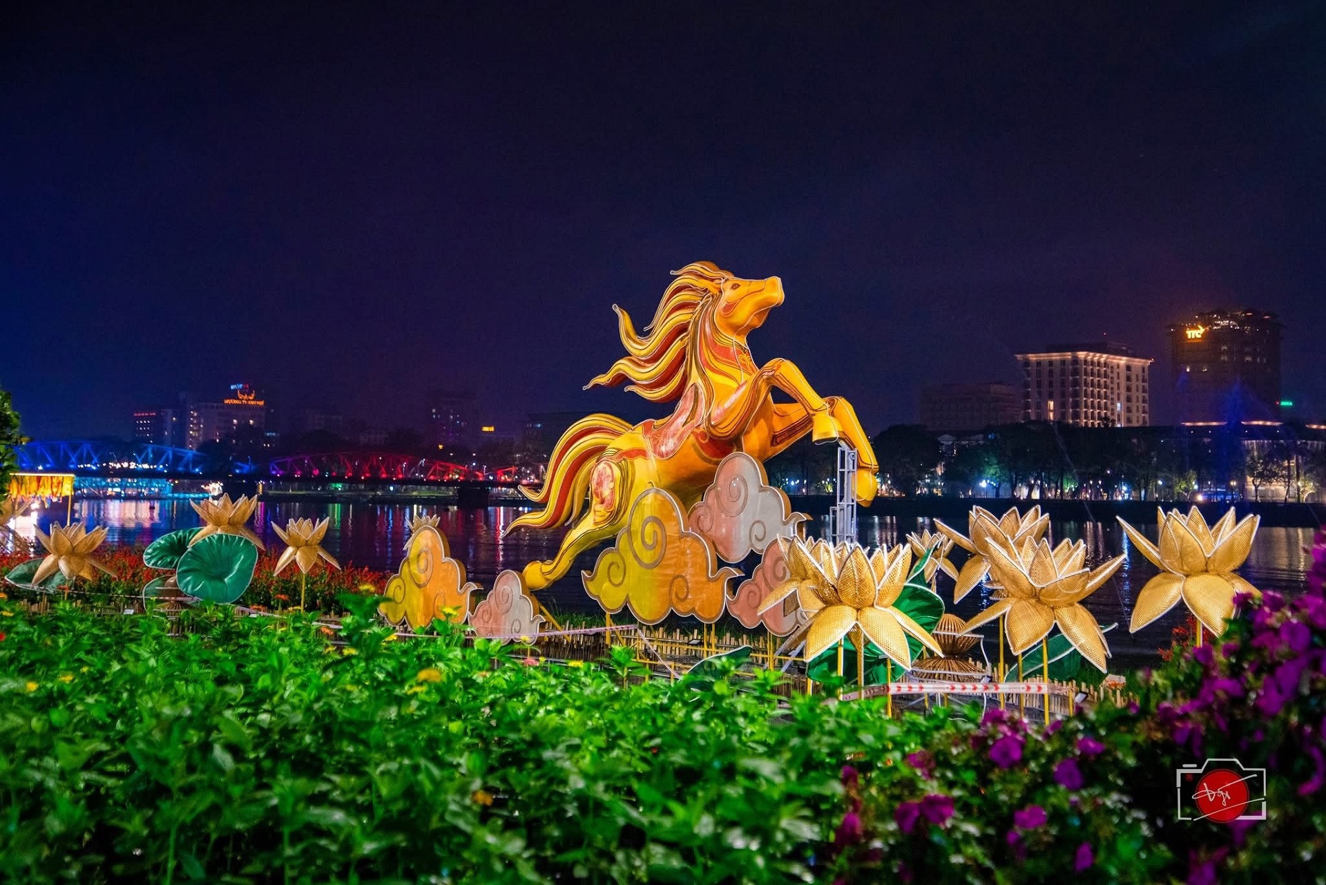 Linh vật ngựa Tết B&iacute;nh Ngọ 2026 g&acirc;y sốt với phong c&aacute;ch độc đ&aacute;o v&agrave; s&aacute;ng tạo - Ảnh 6.