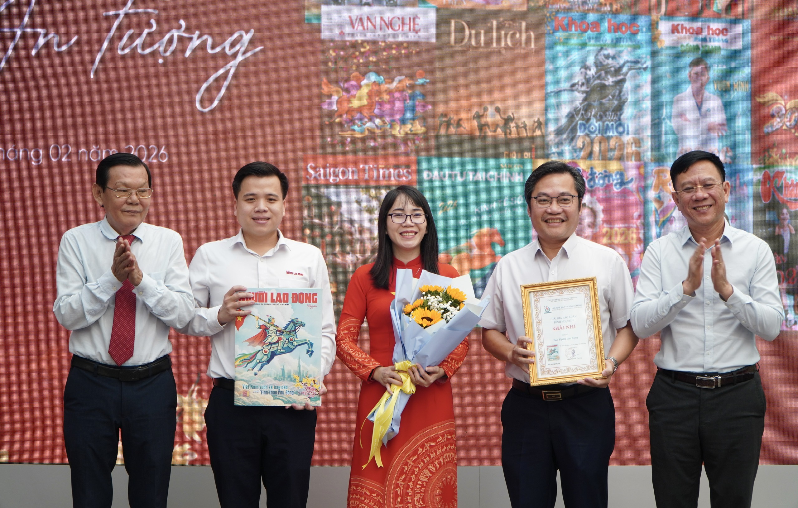 B&aacute;o Người Lao Động đoạt giải Nh&igrave; B&igrave;a B&aacute;o Xu&acirc;n B&iacute;nh Ngọ 2026 - Ảnh 2.