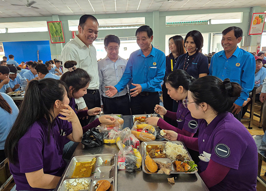 Những bữa cơm nghĩa t&igrave;nh - Ảnh 1.