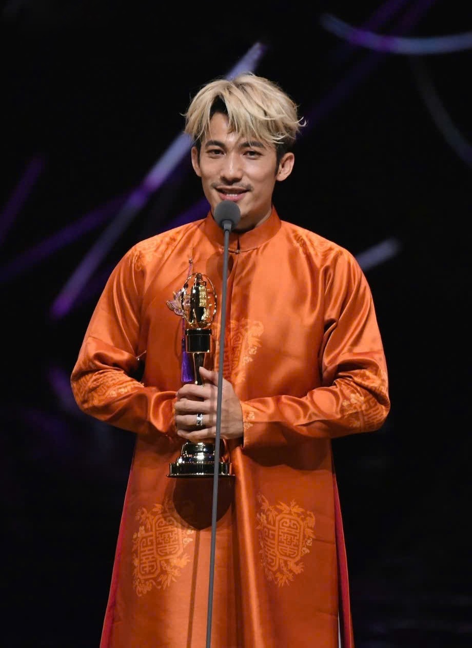 Diễn viên Liên Bỉnh Phát: Càng lặng lẽ, vai diễn càng có sức nặng  - Ảnh 15.