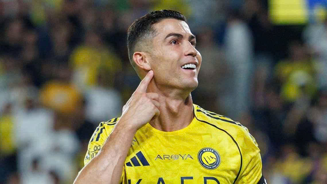 Ronaldo tái xuất sau khi PIF đáp ứng yêu cầu đặc biệt - Ảnh 2.