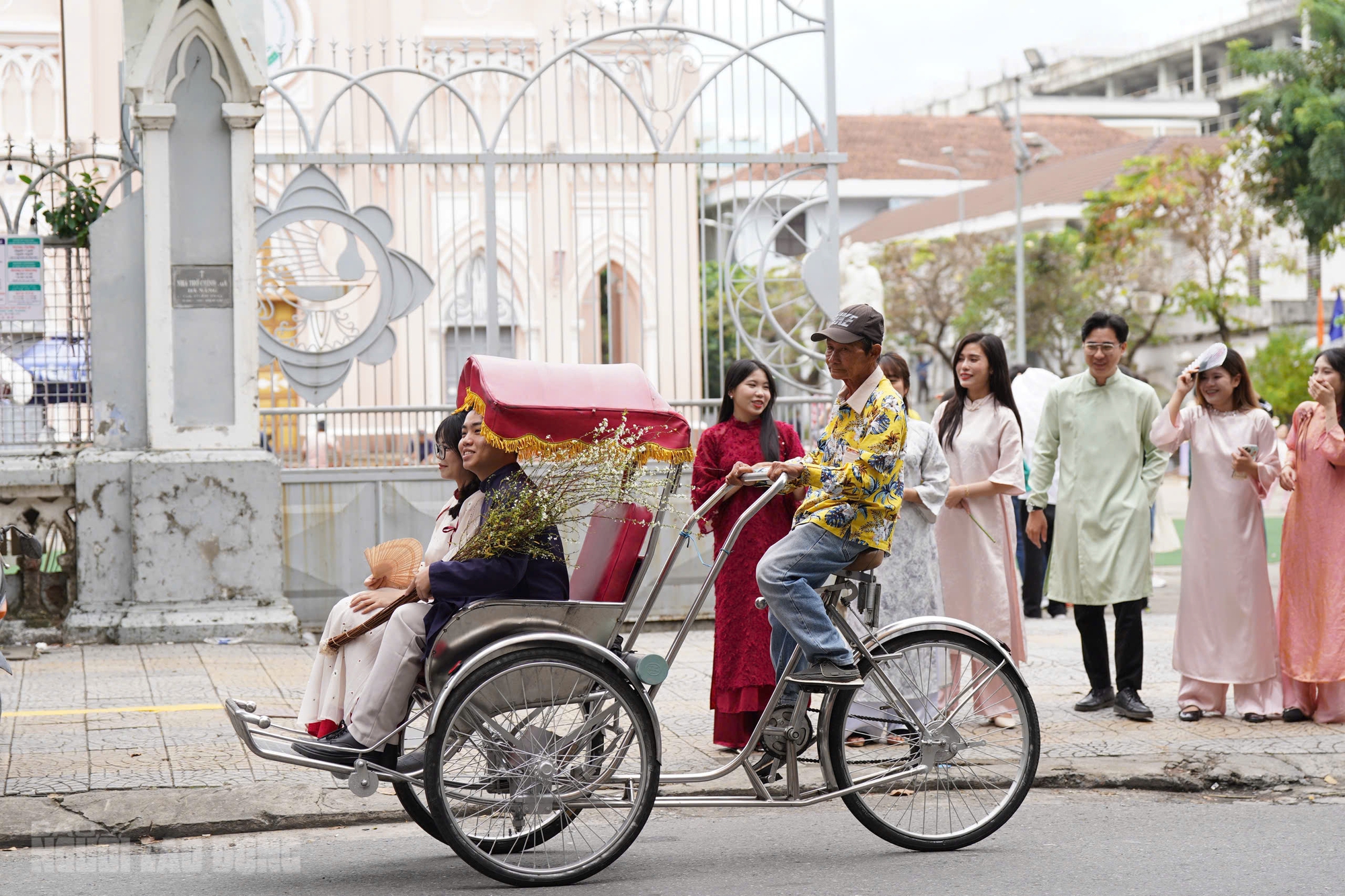 Đội l&aacute;i x&iacute;ch l&ocirc; "xịn s&ograve;" ở Đ&agrave; Nẵng - Ảnh 1.