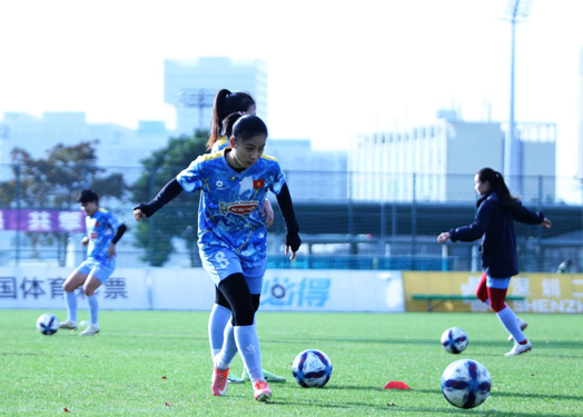 Thể thao Việt Nam đ&oacute;n Tết xa nh&agrave; - Ảnh 1.