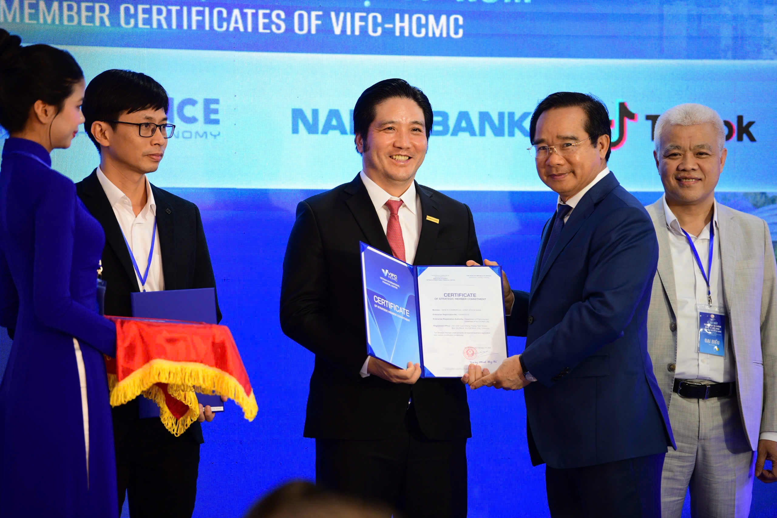 Nam A Bank hợp tác chiến lược tại Trung tâm tài chính quốc tế VIFC - HCMC - Ảnh 3.