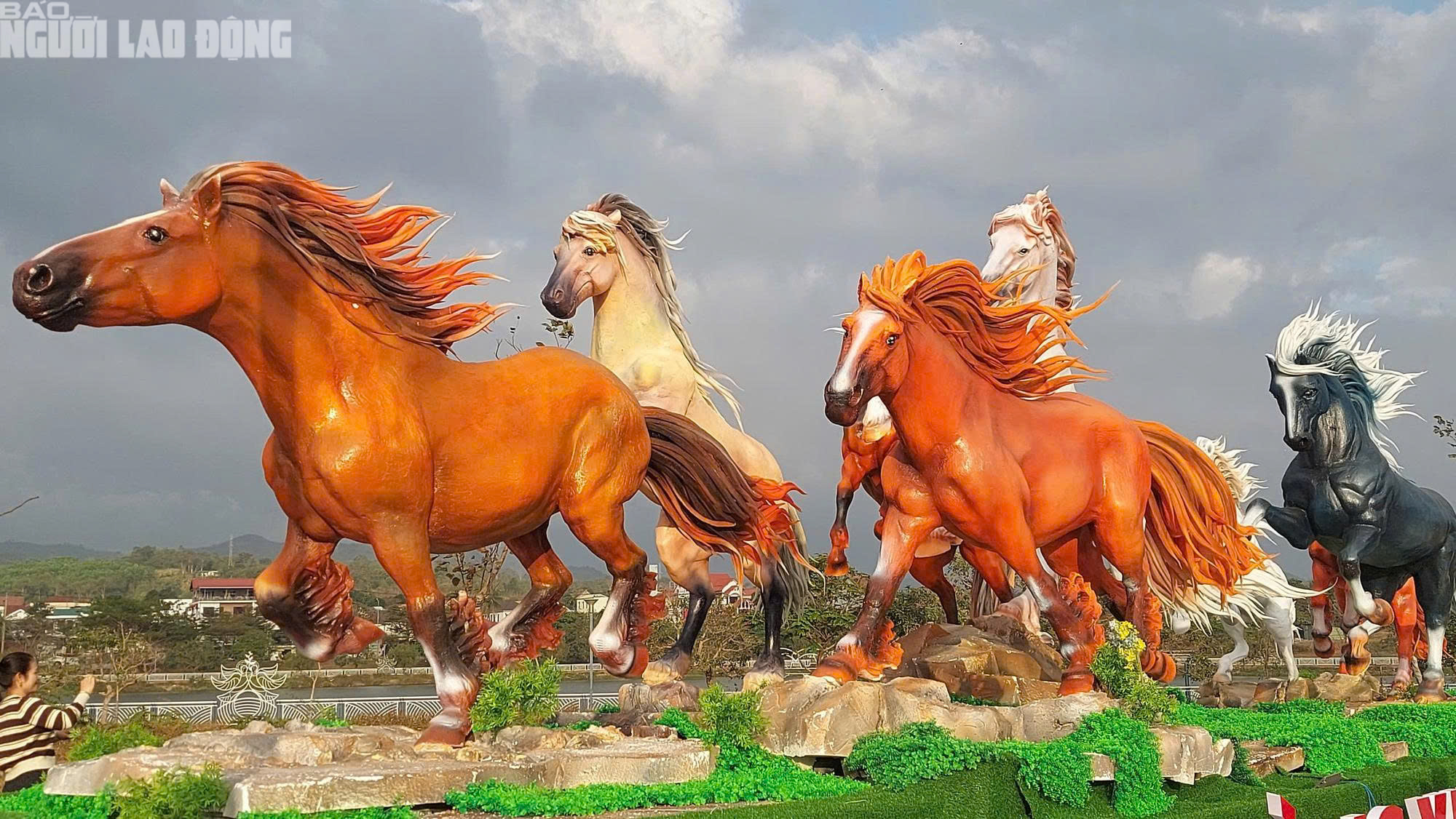 Linh vật ngựa của tỉnh, th&agrave;nh n&agrave;o đẹp nhất Tết B&iacute;nh Ngọ 2026? - Ảnh 1.