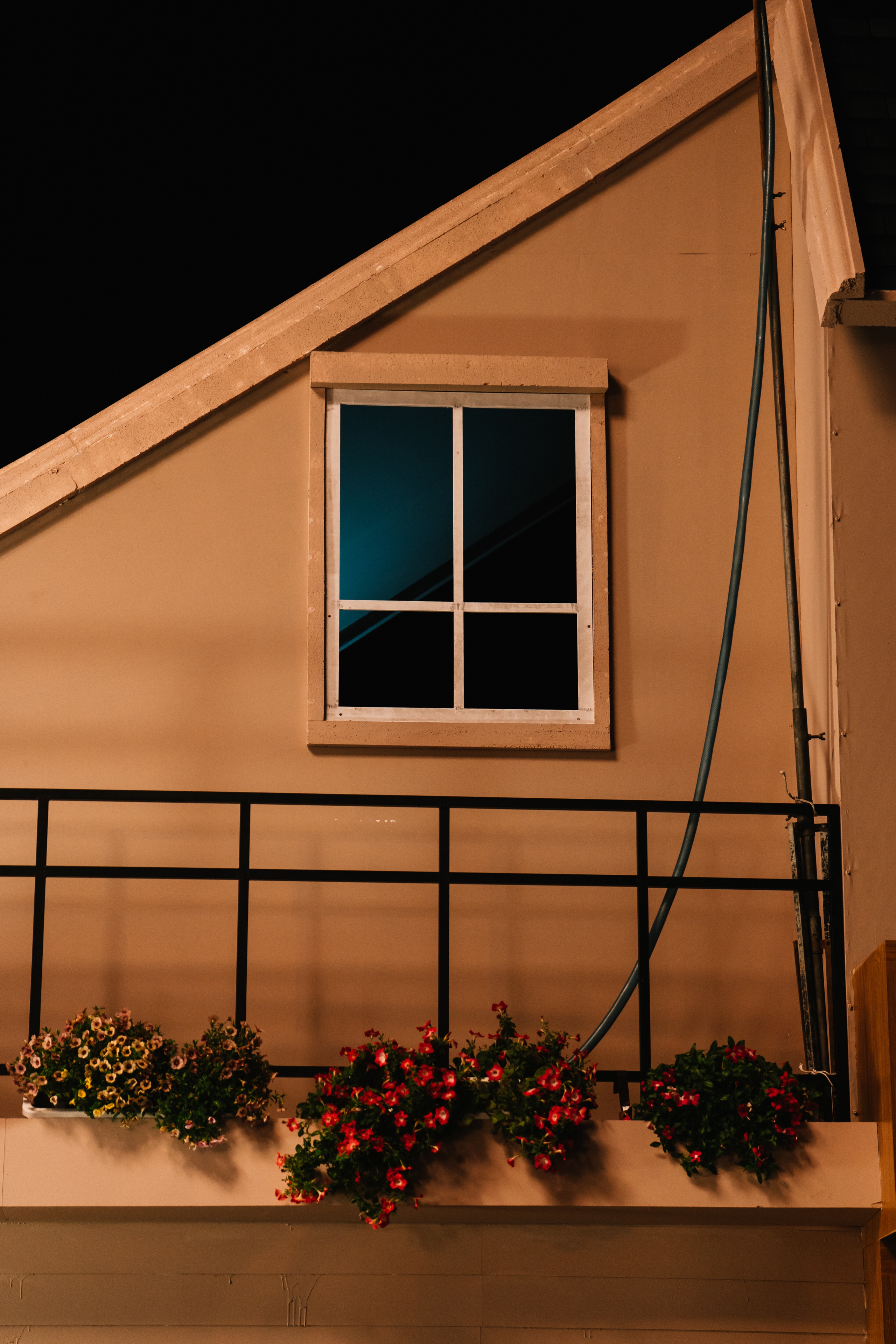 NSND Kim Xuân, Lê Khánh, Huỳnh Lập… tụ hội dàn trai đẹp, gái xinh - Ảnh 7.