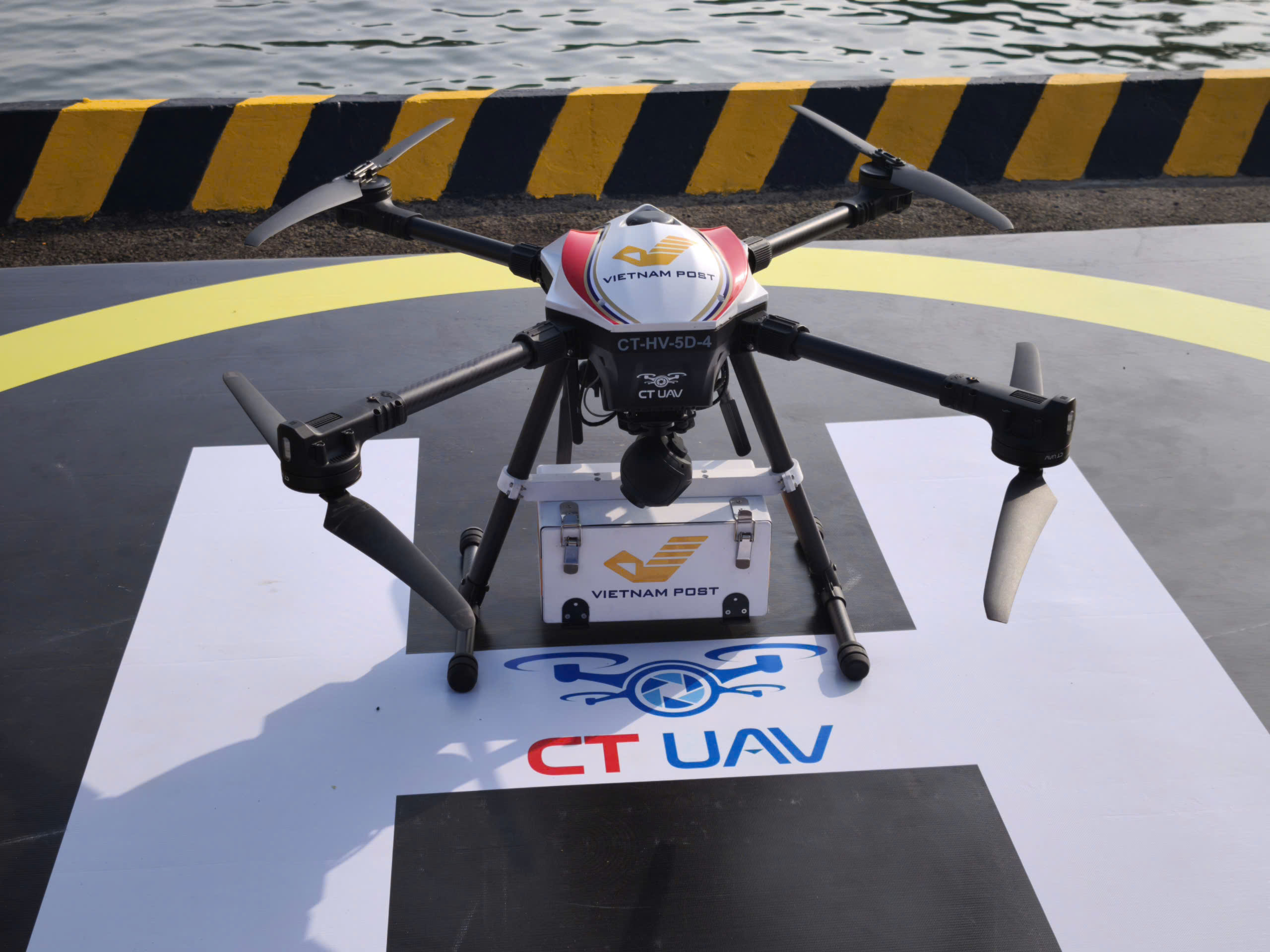 Việt Nam triển khai giao hàng bằng UAV , nâng cao dịch vụ logistics thông minh - Ảnh 3.
