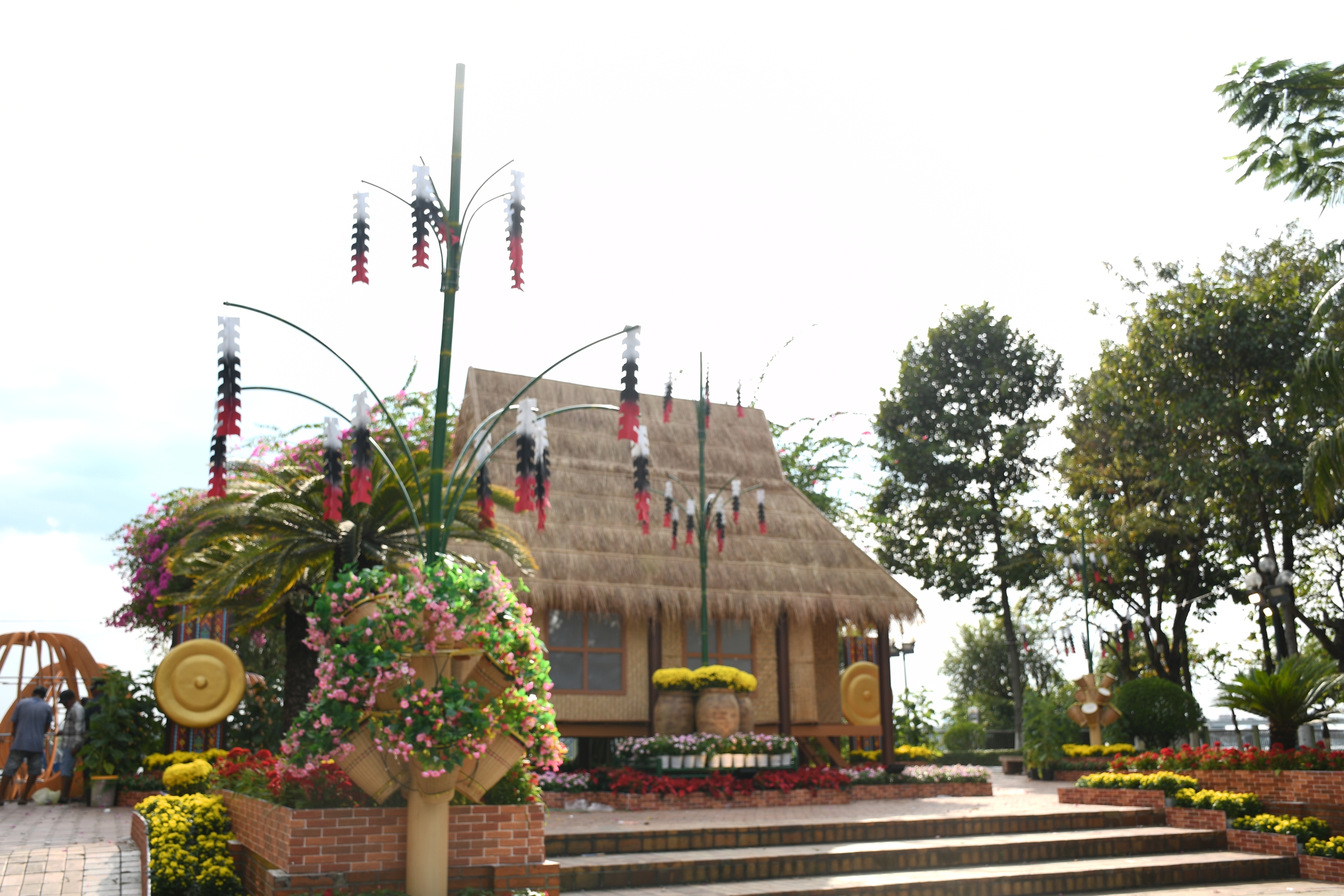 Linh vật ngựa mã đáo thành công đón Xuân 2026 ven sông Đồng Nai - Ảnh 16.