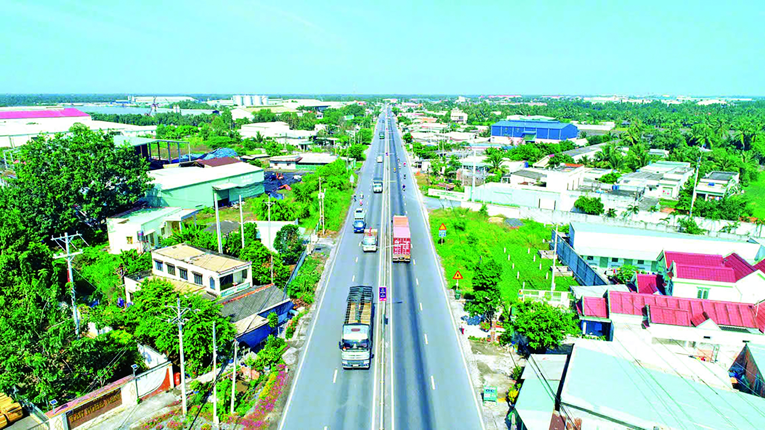 Những chuyến xe Tết trên đường tỉnh 830 - Ảnh 1.