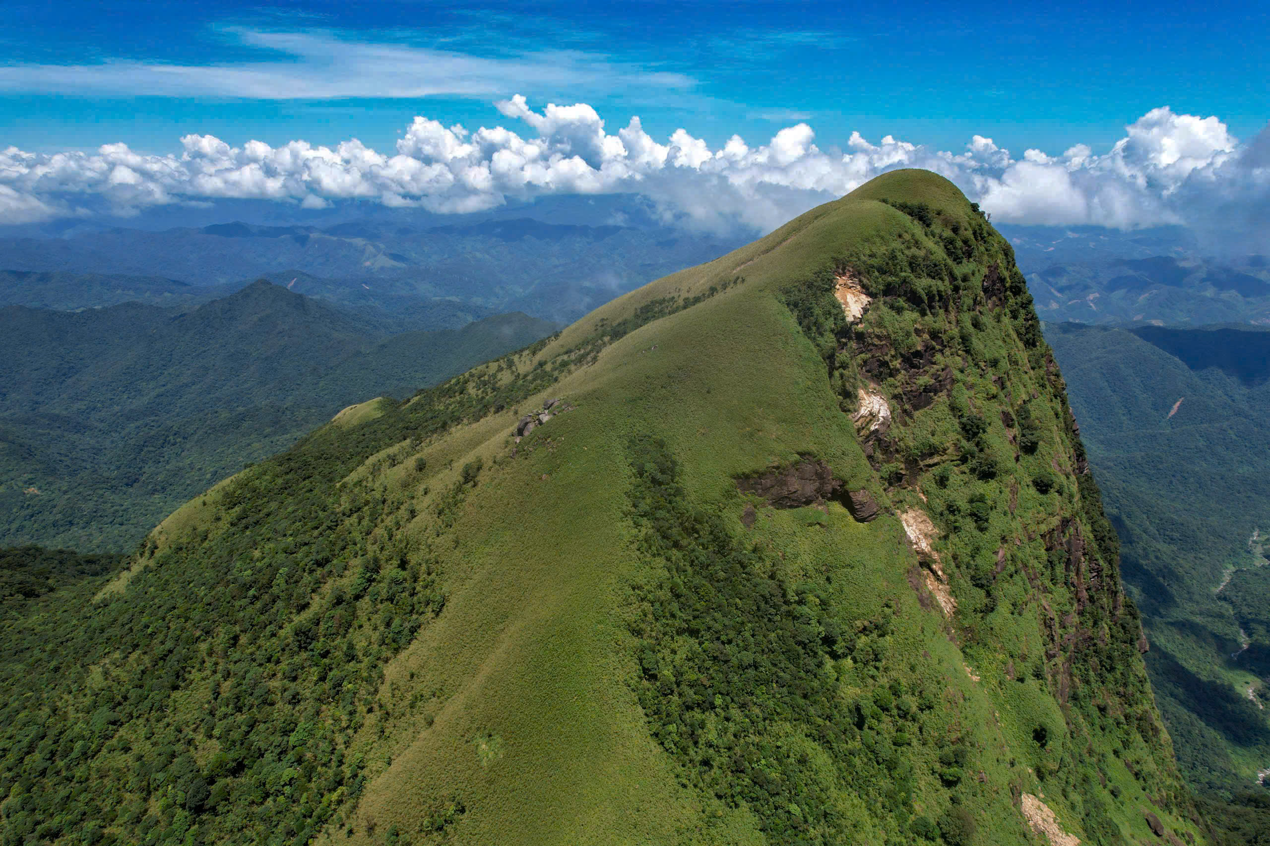 Du xu&acirc;n tr&ecirc;n "n&oacute;c nh&agrave; Quảng Trị" giữa m&acirc;y Trường Sơn - Ảnh 13.