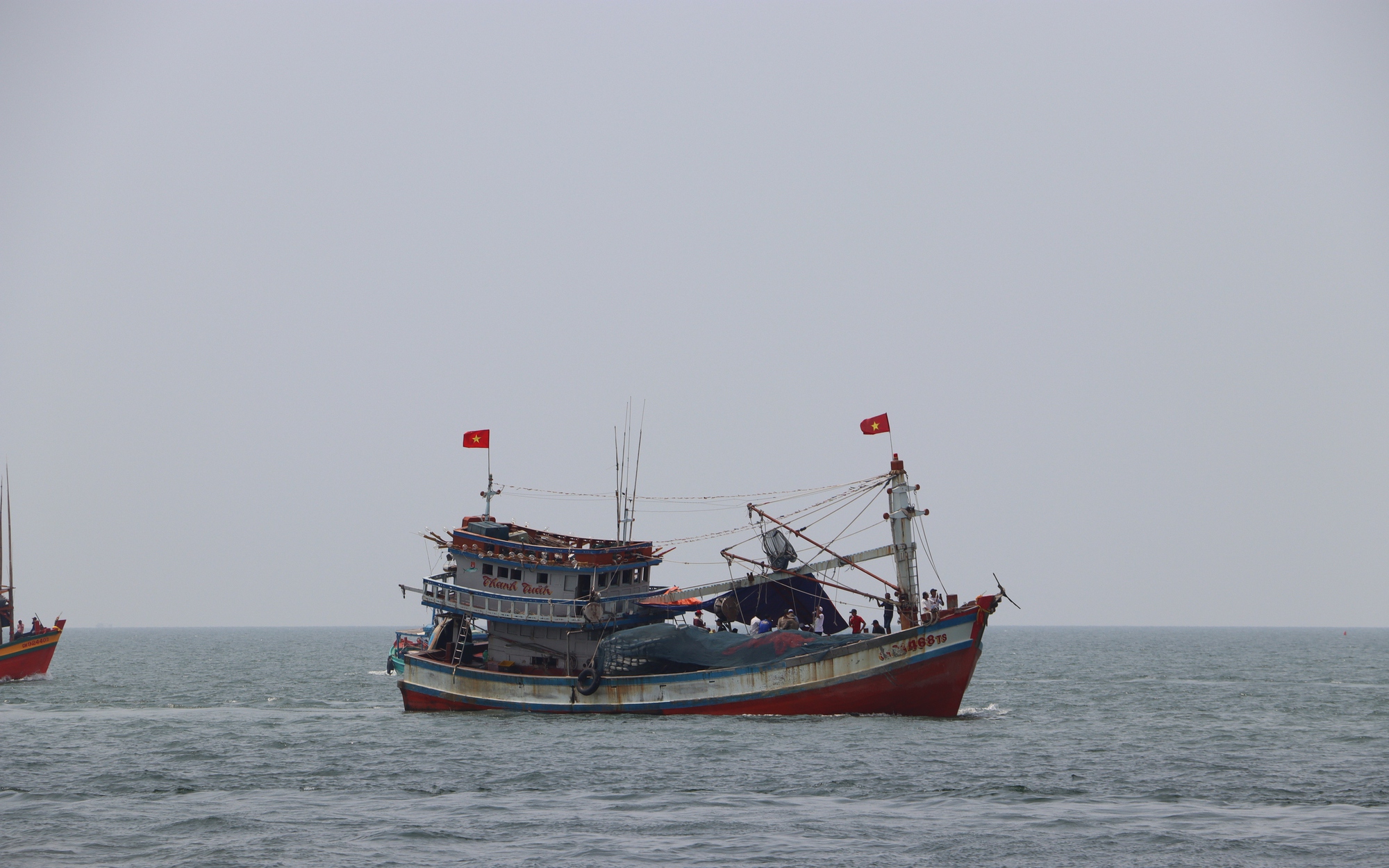 Ăn Tết ở "làng Hoàng Sa" - Ảnh 4.