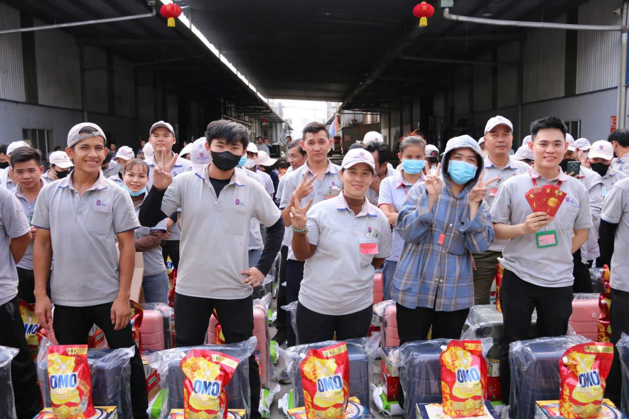 H&igrave;nh ảnh ấm &aacute;p những ng&agrave;y cuối năm tại doanh nghiệp - Ảnh 2.