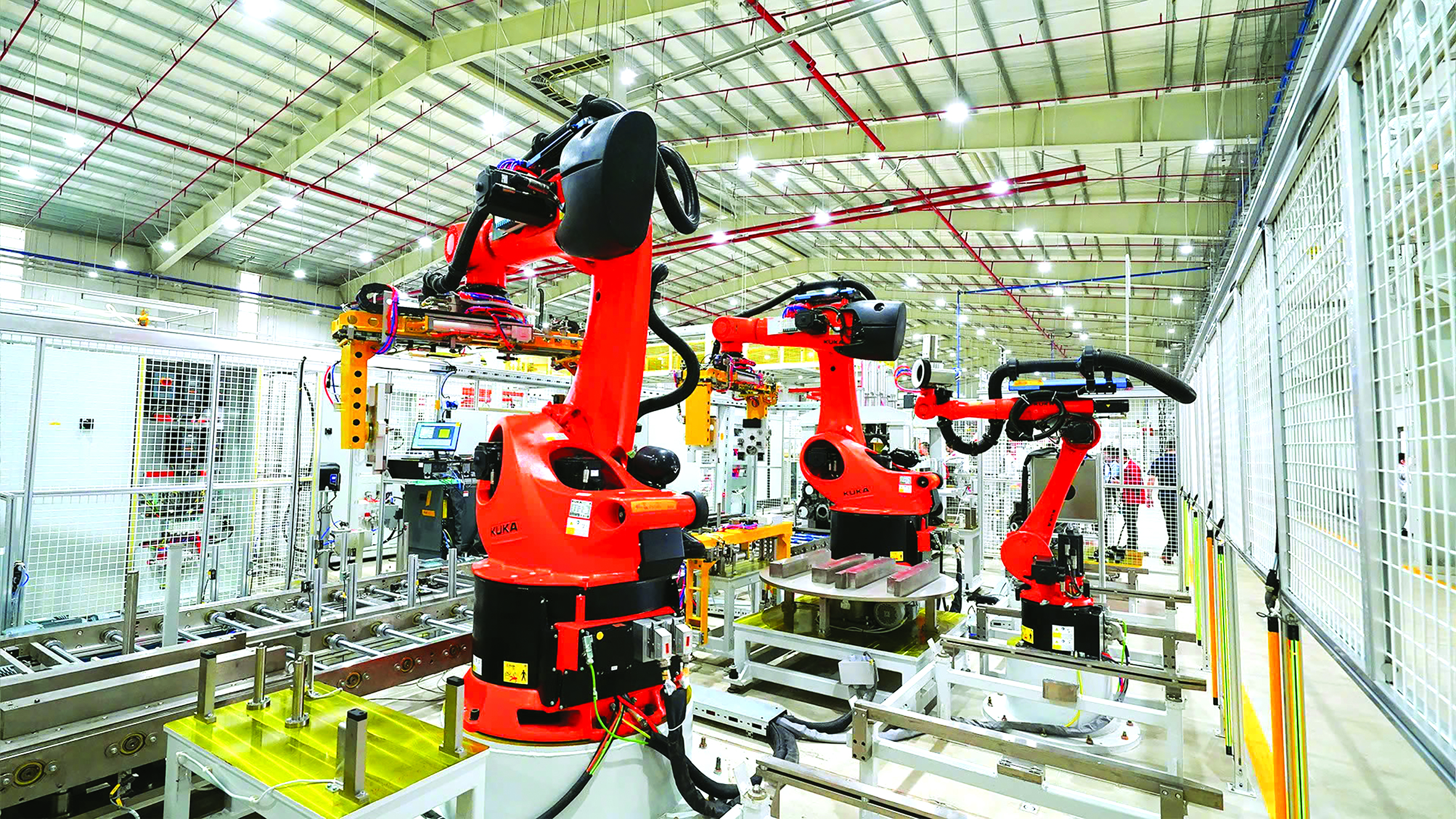 Tiên phong vươn mình cùng công nghiệp ô tô VIỆT NAM - Ảnh 3. Tiên phong vươn mình cùng công nghiệp ô tô VIỆT NAM - Ảnh 3.