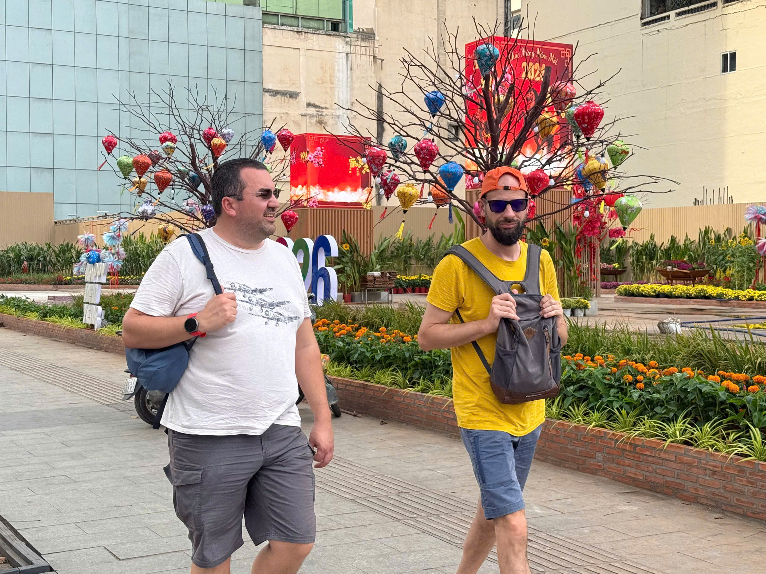 Tết qua góc nhìn người trẻ và du khách quốc tế - Ảnh 5.