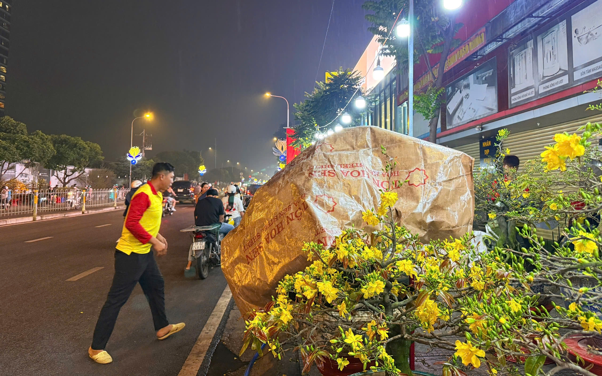 Tết n&agrave;y, cho thu&ecirc; mai kh&ocirc;ng c&ograve;n &ldquo;hốt bạc&rdquo; - Ảnh 1.