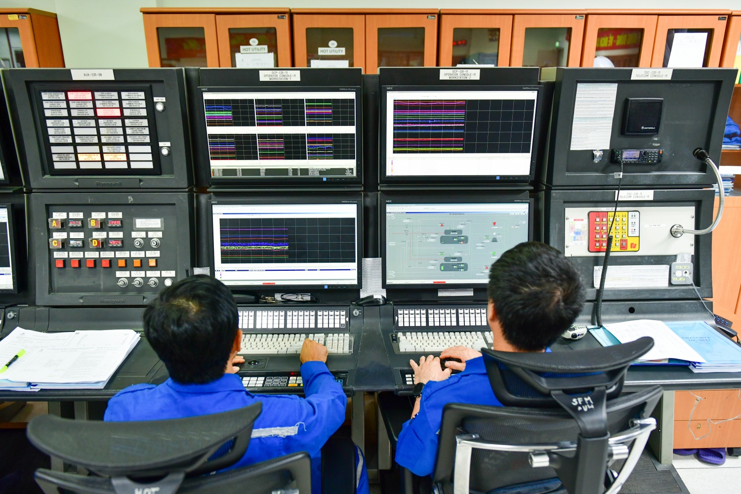 Vận hành tối đa Nhà máy lọc dầu Dung Quất, bảo đảm nguồn cung xăng dầu dịp Tết - Ảnh 4.