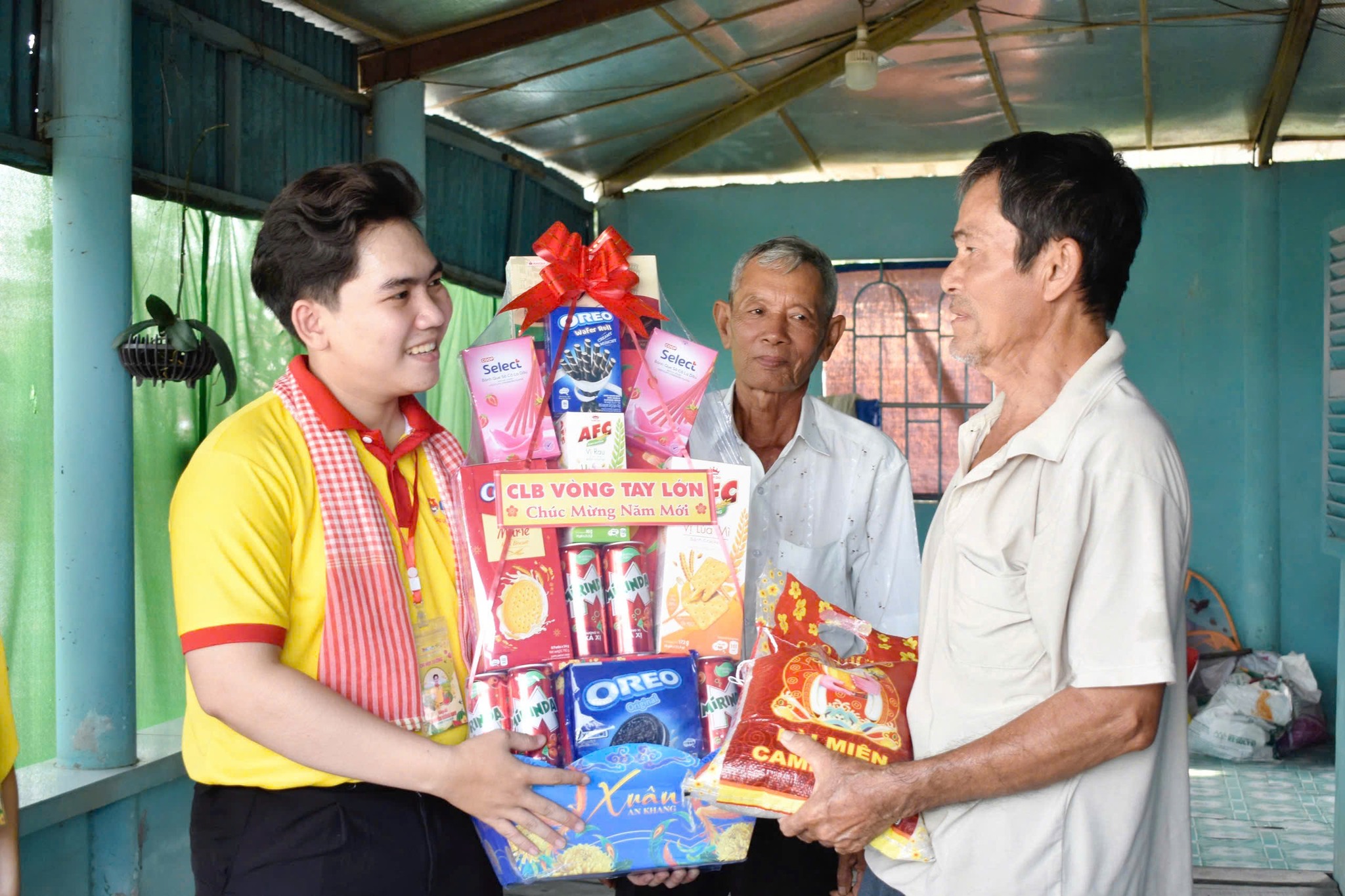 Mang Xuân về xã biên giới - Ảnh 30.