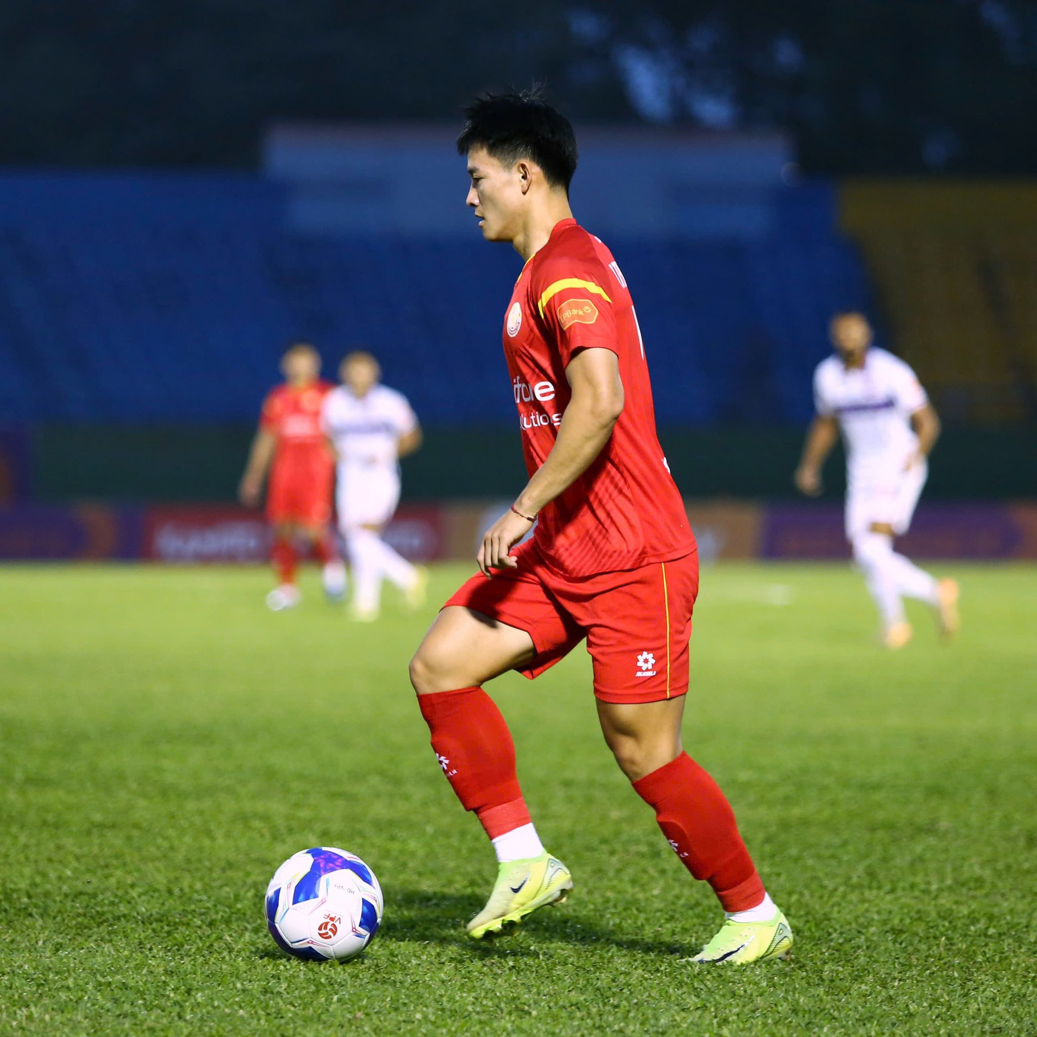 Nguyễn Thanh Nhàn – "Lộc xuân" trên hàng công U23 Việt Nam - Ảnh 4.