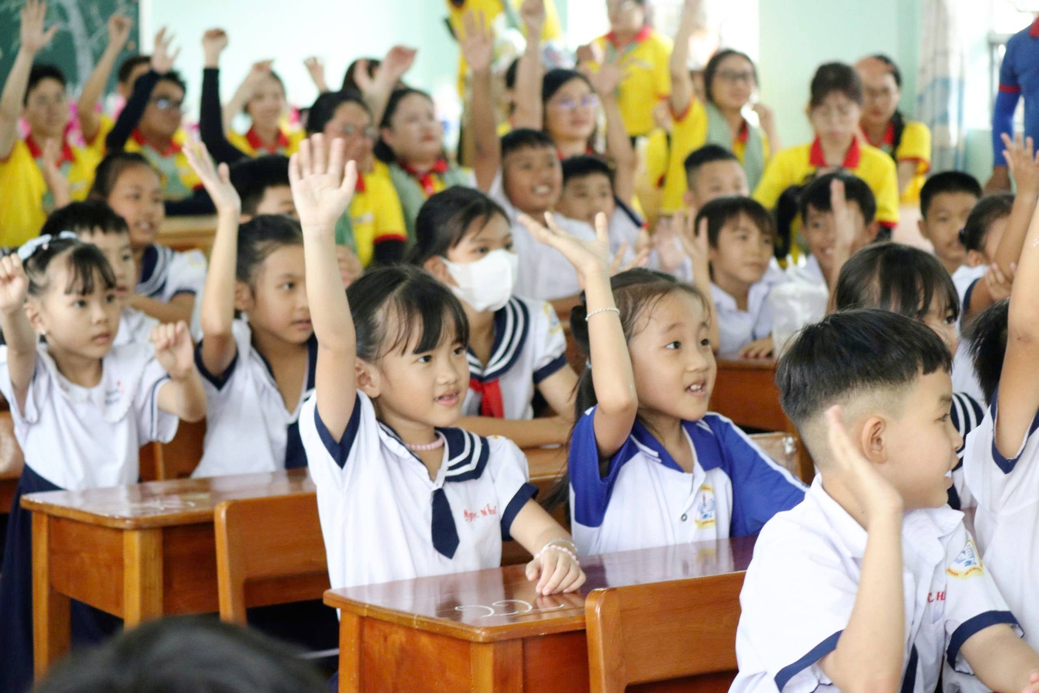 Mang Xuân về xã biên giới - Ảnh 42.