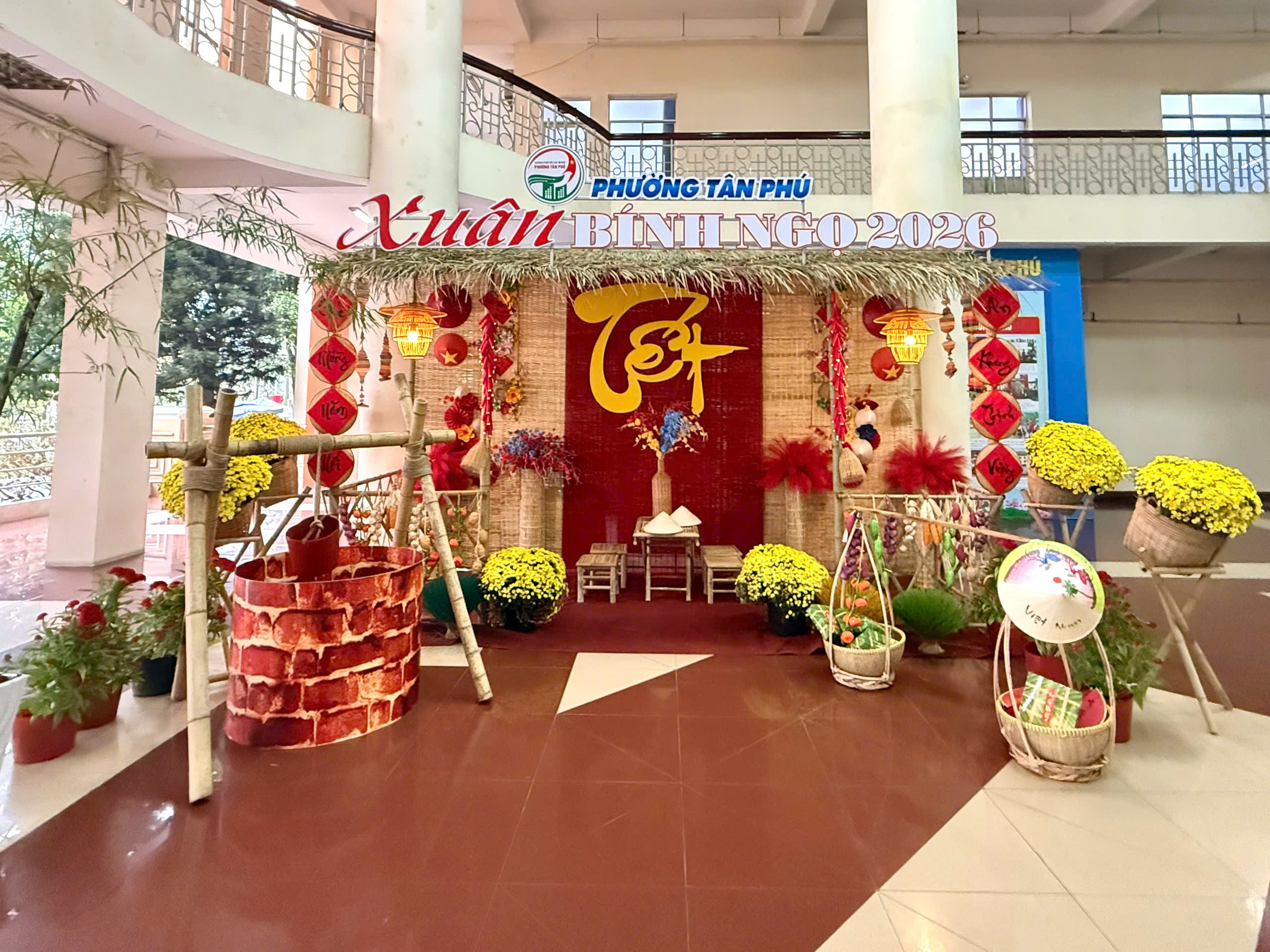 TPHCM rực rỡ sắc m&agrave;u những ng&agrave;y Tết đến Xu&acirc;n về - Ảnh 21.