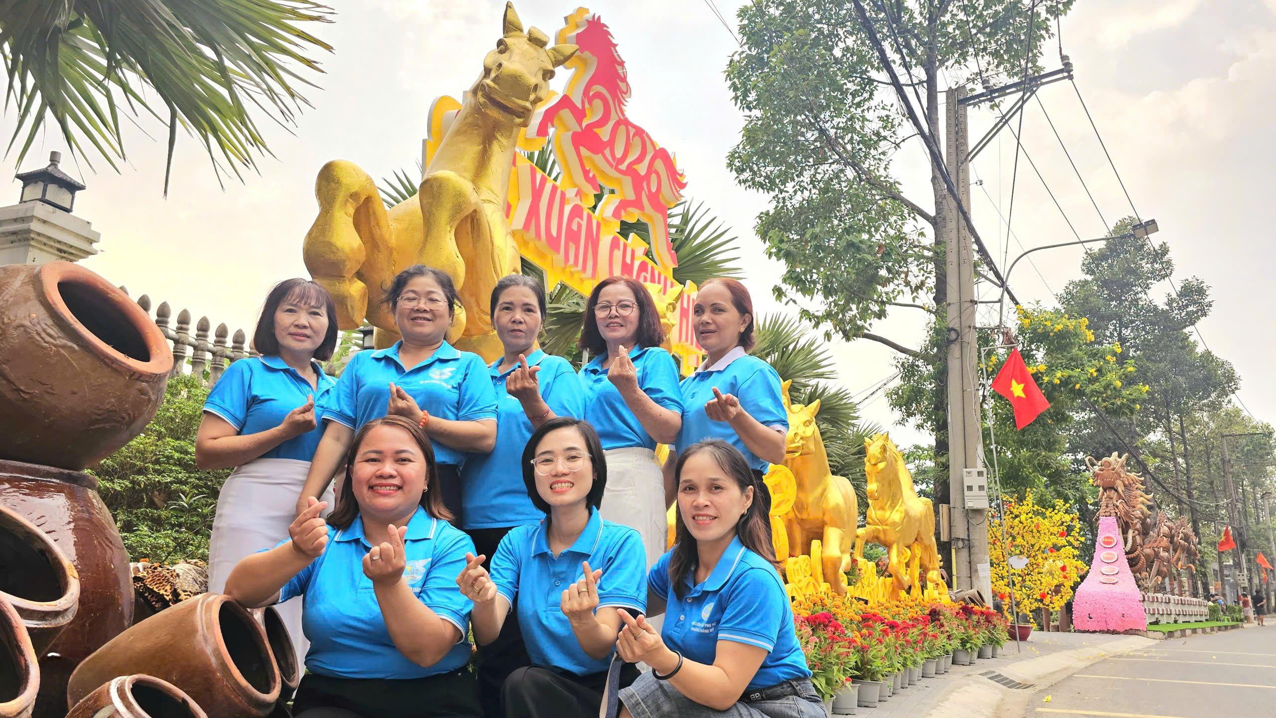 D&agrave;n linh vật ngựa M&atilde; đ&aacute;o th&agrave;nh c&ocirc;ng thu h&uacute;t du kh&aacute;ch tại phường Ch&aacute;nh Hiệp 2026 - Ảnh 6.