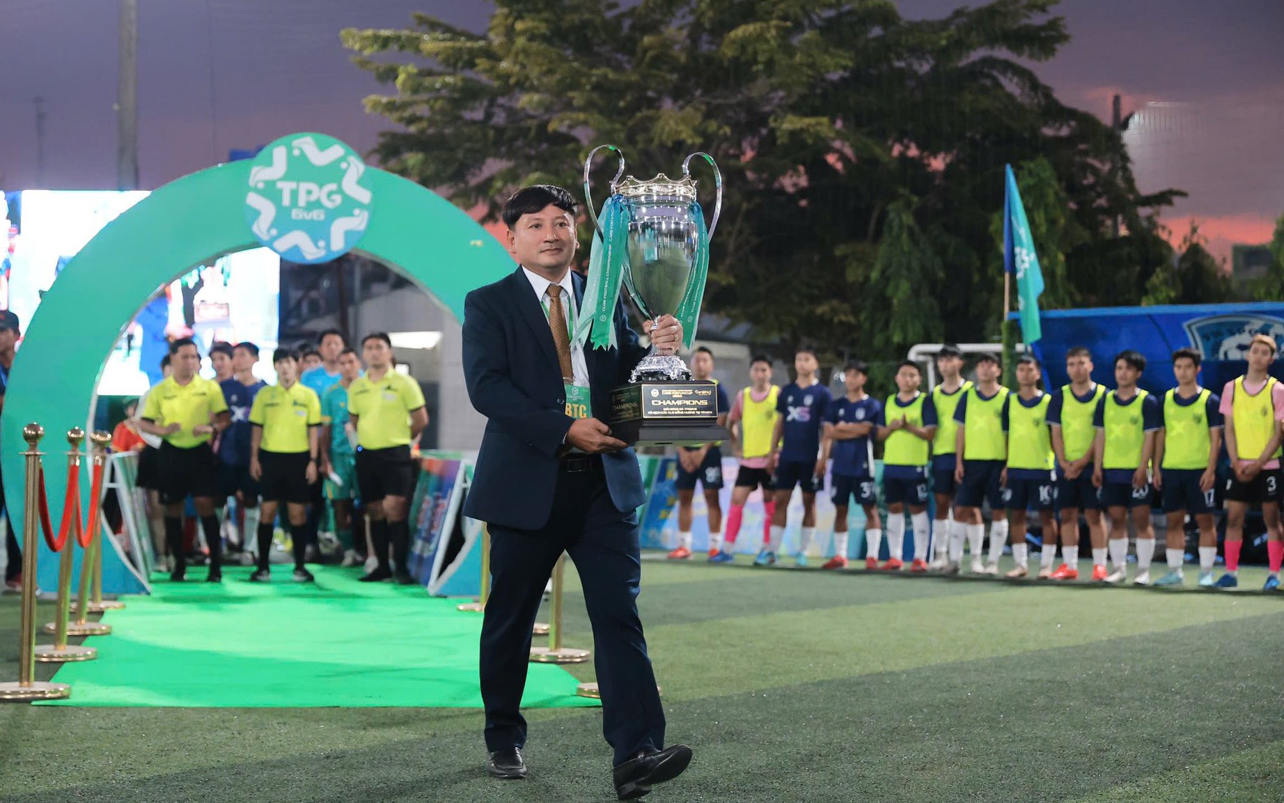 Ra mắt Giải b&oacute;ng đ&aacute; TPG 6v6 v&ocirc; địch c&aacute;c CLB to&agrave;n quốc khu vực miền Nam - Ảnh 3.