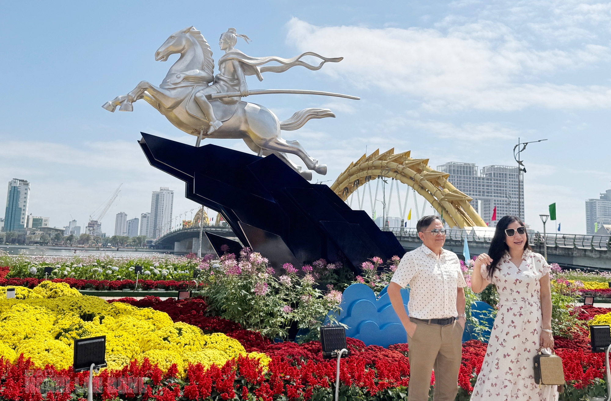 Linh vật ngựa Đ&agrave; Nẵng thu h&uacute;t du kh&aacute;ch trong dịp Tết B&iacute;nh Ngọ 2026 - Ảnh 8.