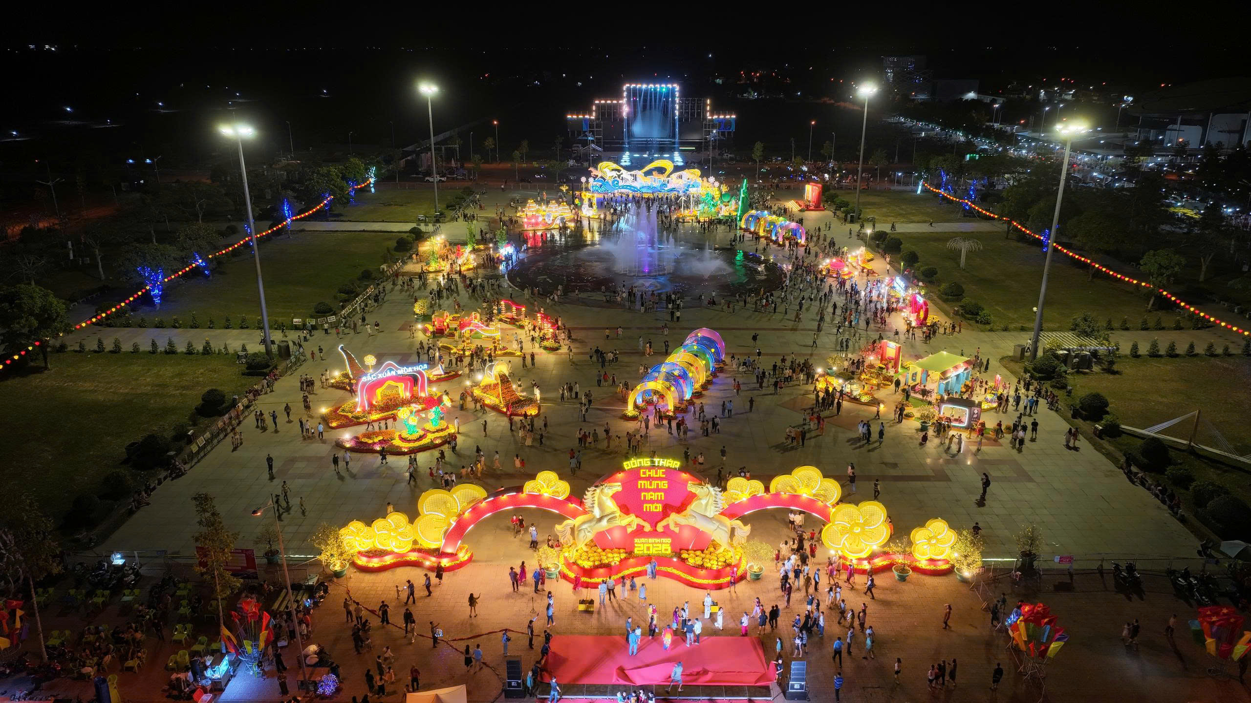 Linh vật ngựa ở Đồng Tháp và An Giang được nhiều người khen ngợi - Ảnh 7.