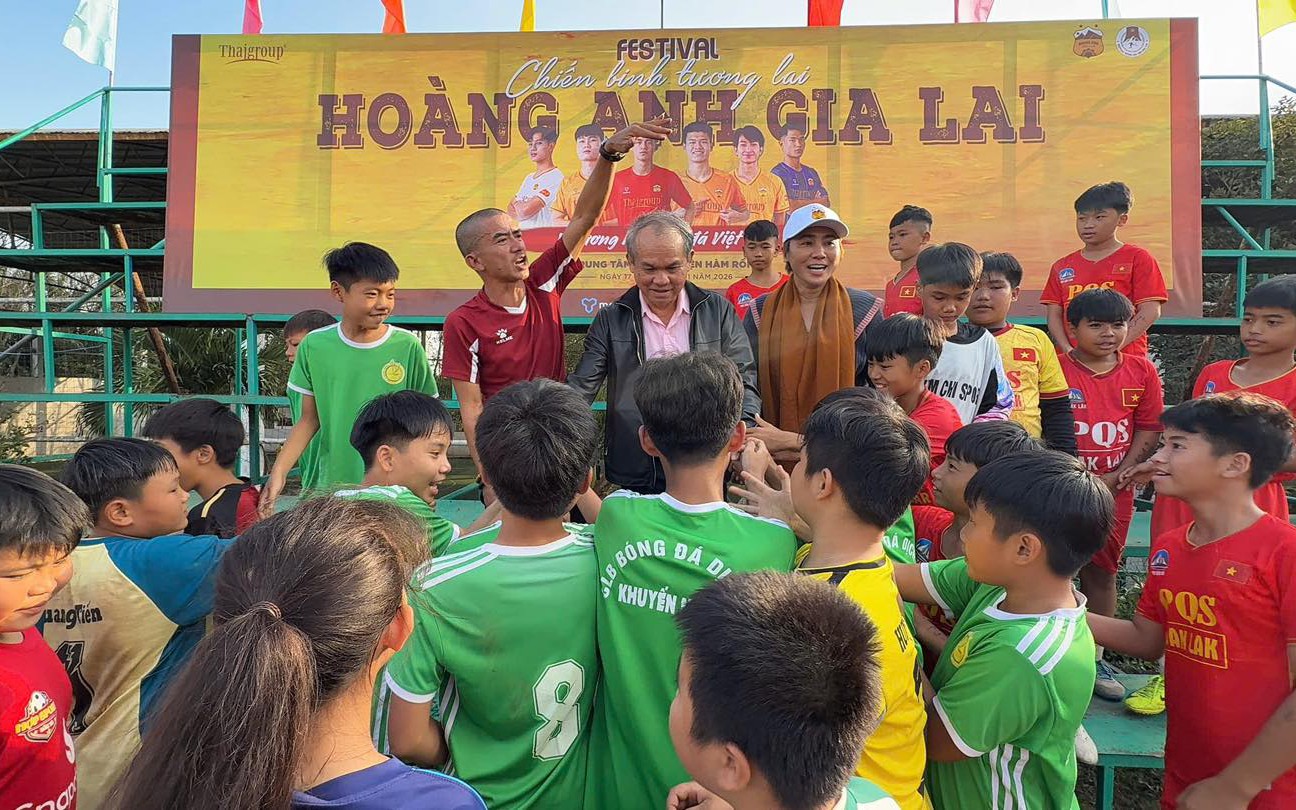 6v6: s&acirc;n chơi v&agrave; luồng gi&oacute; mới v&agrave;o b&oacute;ng đ&aacute; Việt - Ảnh 6.