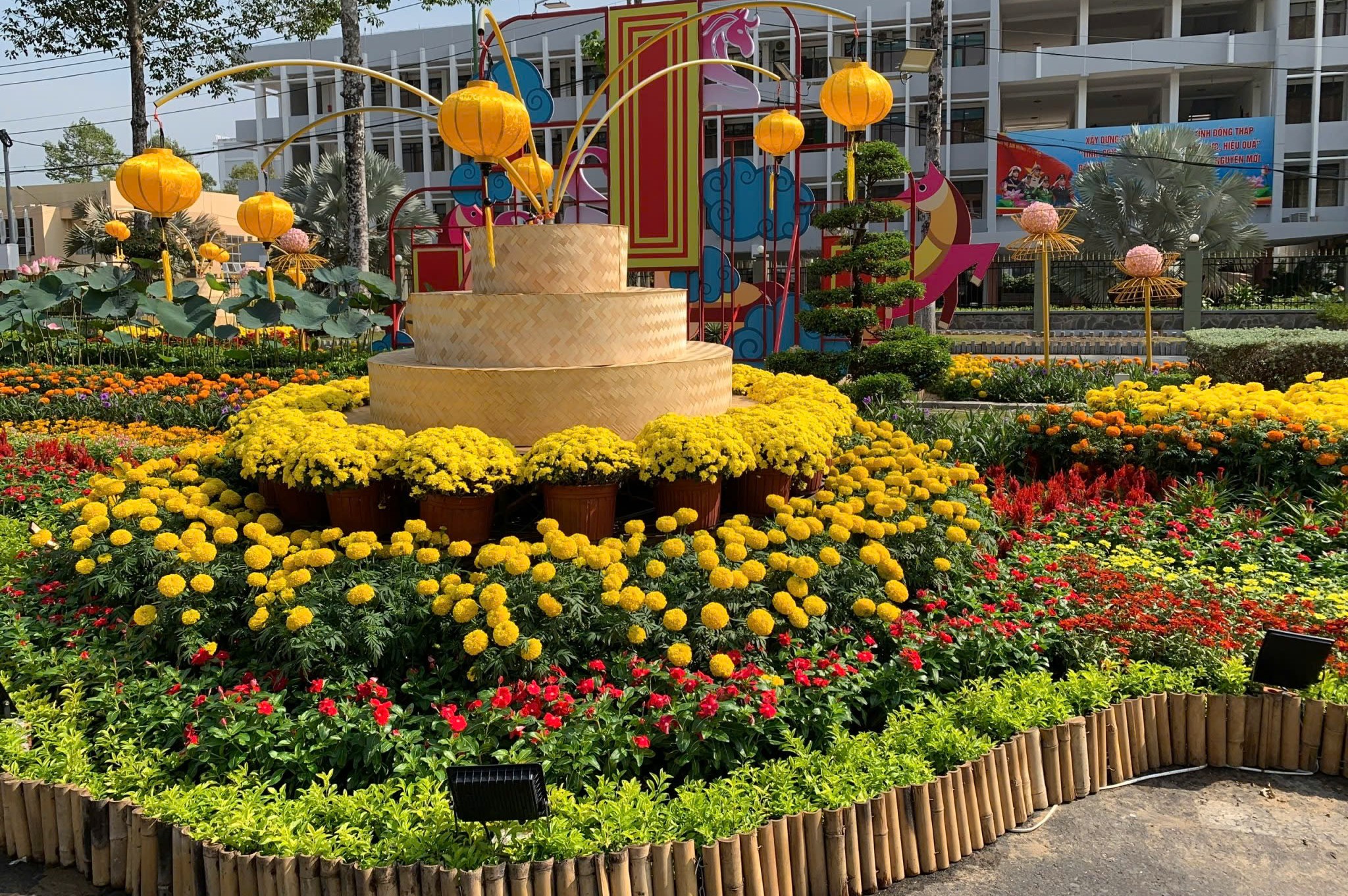 Linh vật ngựa ở Đồng Tháp và An Giang được nhiều người khen ngợi - Ảnh 14.