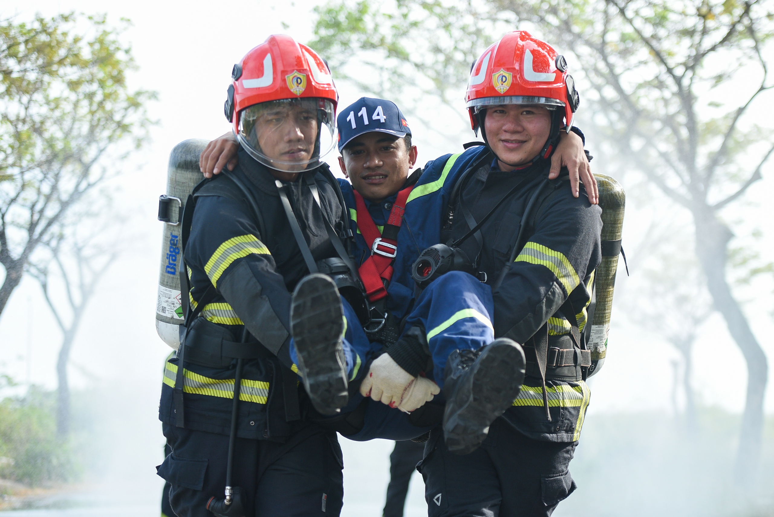 Những &ldquo;người sắt&rdquo; của Tổ PCCC&CNCH đặc biệt tinh nhuệ ở Đ&agrave; Nẵng - Ảnh 3.