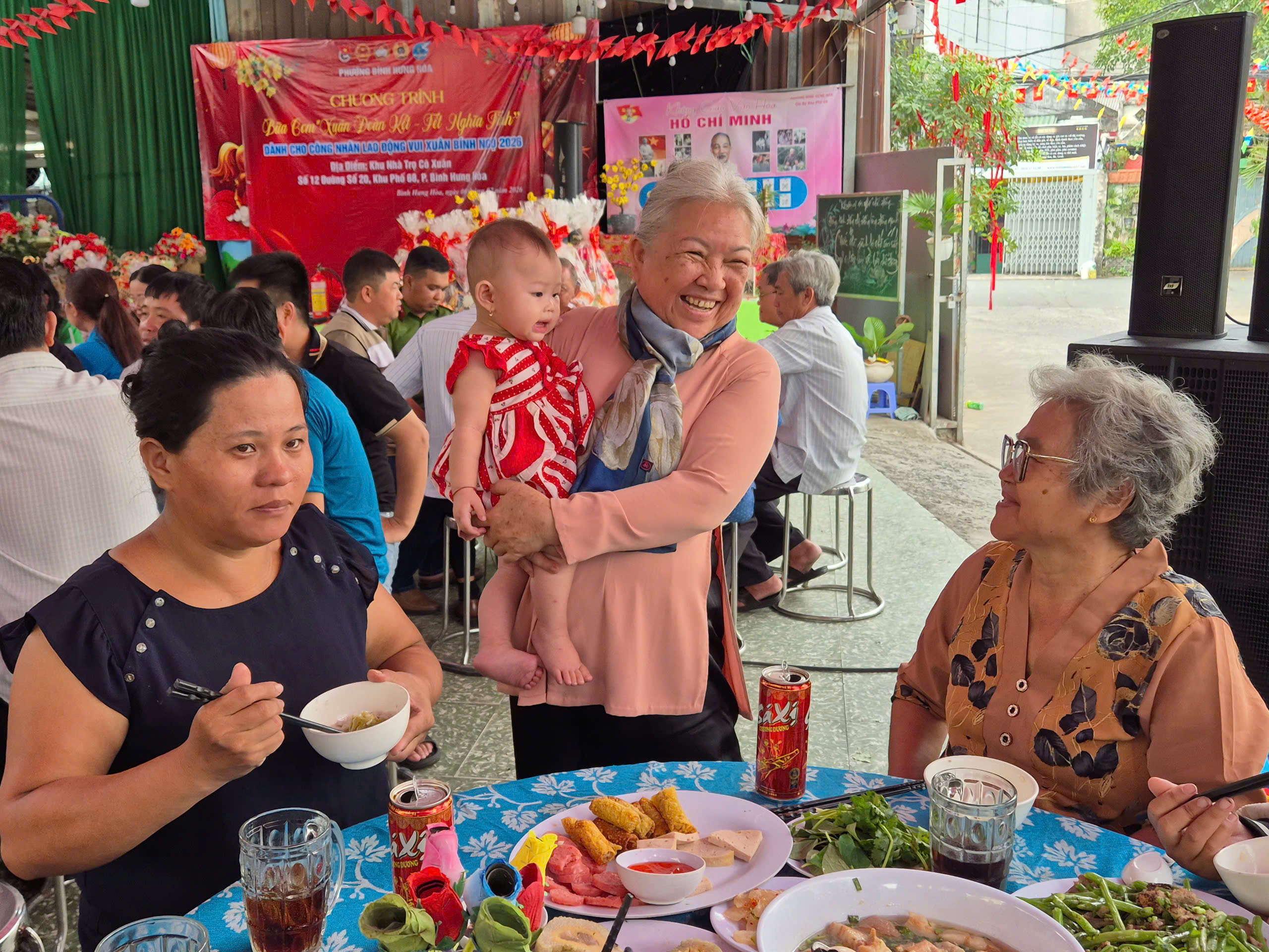 Những chủ trọ h&agrave;o sảng g&oacute;p Tết cho c&ocirc;ng nh&acirc;n &ndash; lao động - Ảnh 11.
