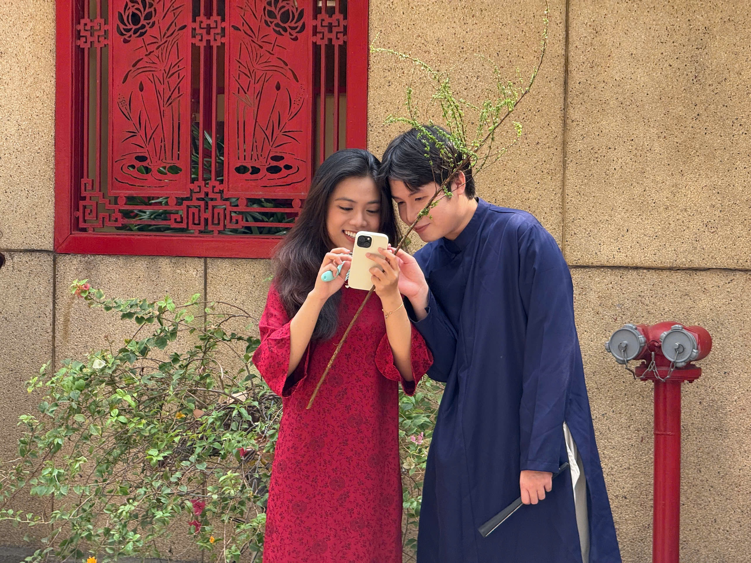 Xu&acirc;n rực rỡ qua từng khung h&igrave;nh: C&aacute;c địa điểm chụp ảnh Tết thu h&uacute;t giới trẻ năm 2026 - Ảnh 7.