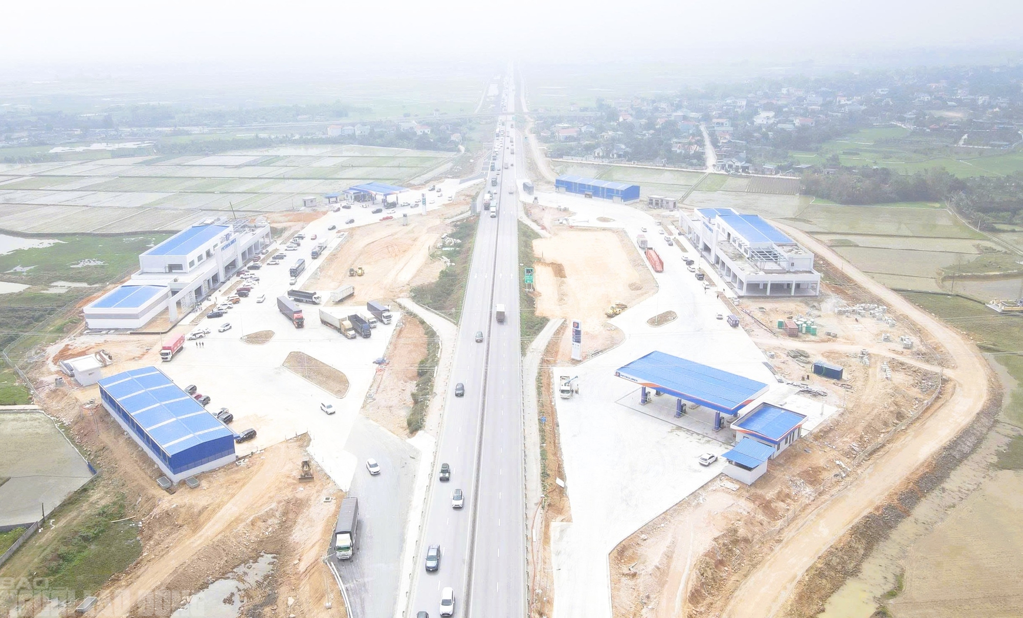 Đưa trạm dừng nghỉ trên cao tốc Mai Sơn - Quốc lộ 45 phục vụ người dân dịp Tết - Ảnh 1.