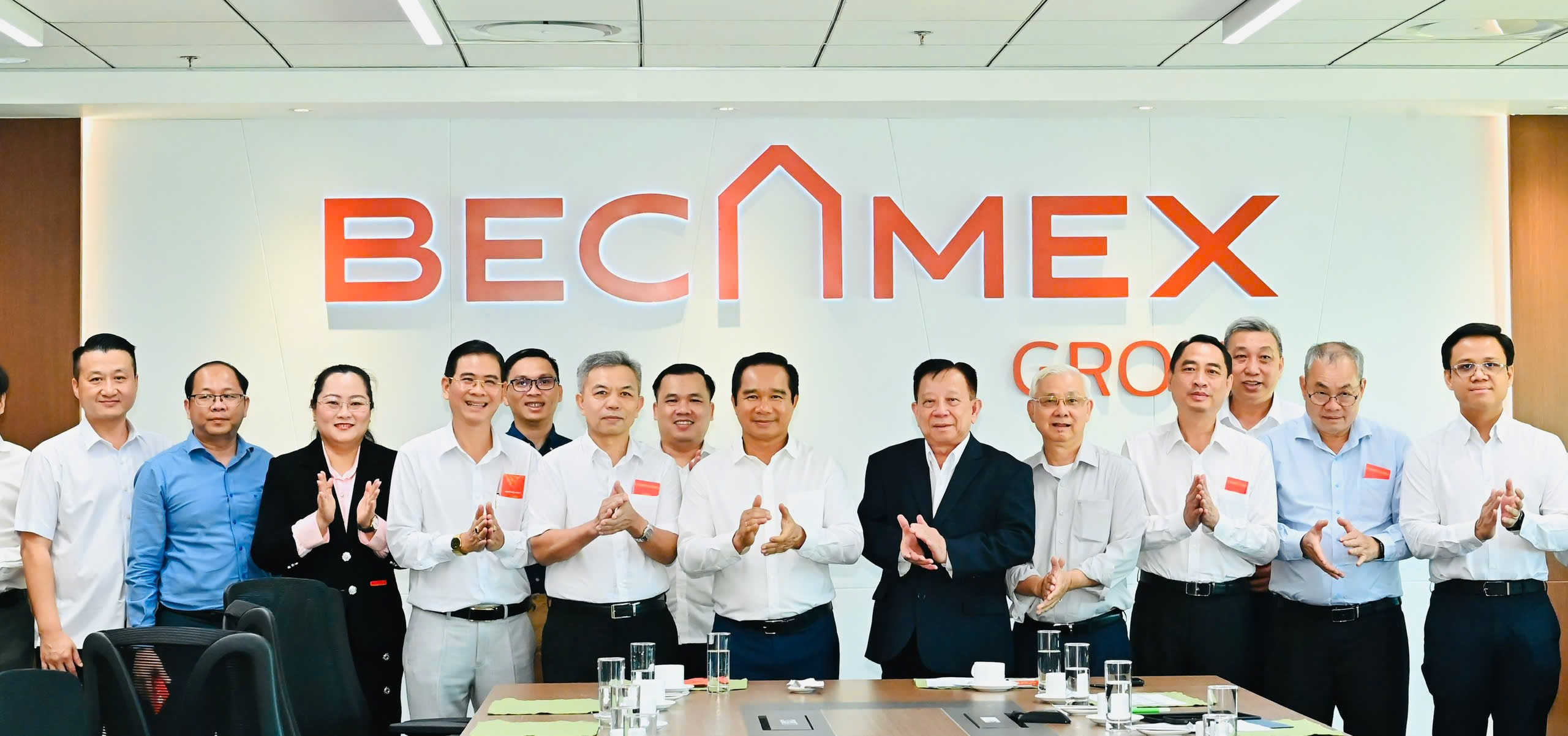 - Ảnh 3. - Ảnh 3.