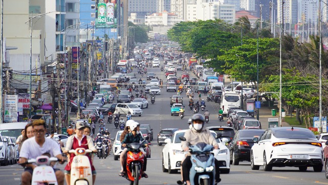 Phường Vũng T&agrave;u triển khai phương &aacute;n tổ chức giao th&ocirc;ng, b&atilde;i đỗ xe dịp Tết 2026 - Ảnh 1.