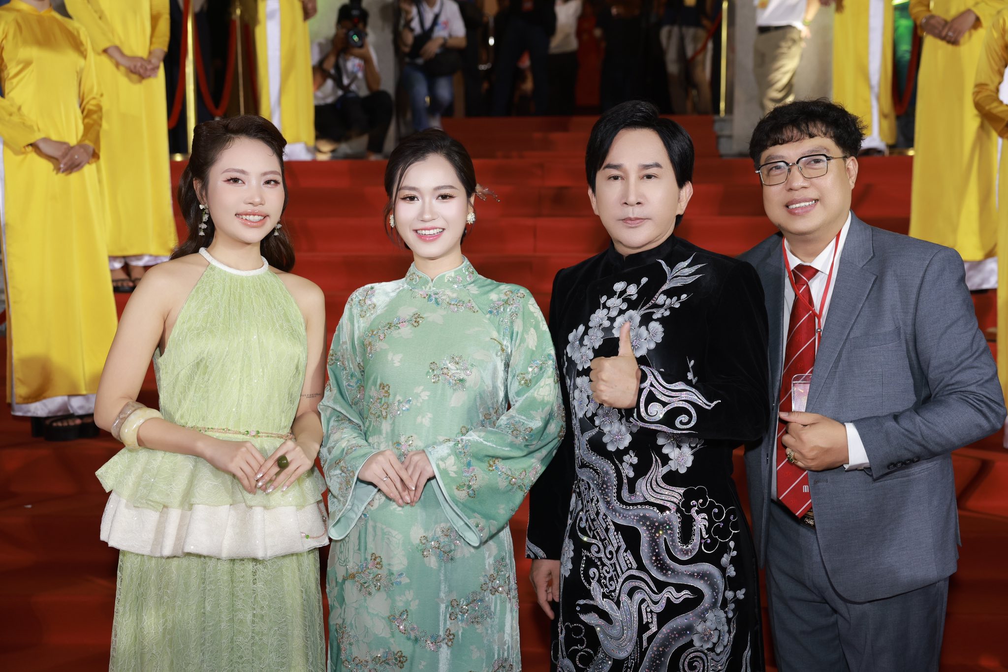 Nghệ sĩ Mai Vàng ước nguyện đầu xuân và công bố dự án 2026 - Ảnh 4.