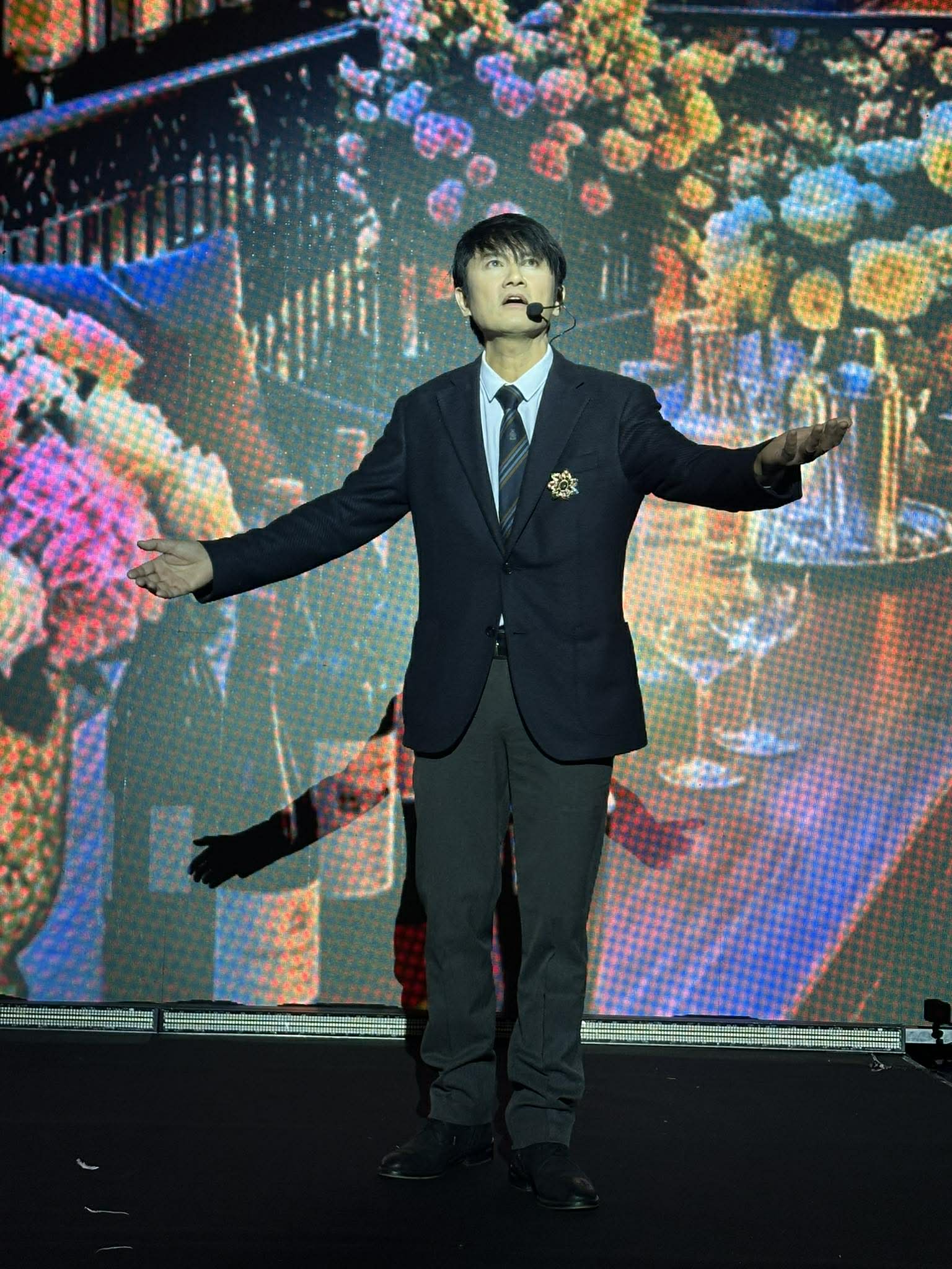 Ca sĩ Hà Phương hội ngộ Trần Sang, Thái San trong đêm giao thừa - Ảnh 6.