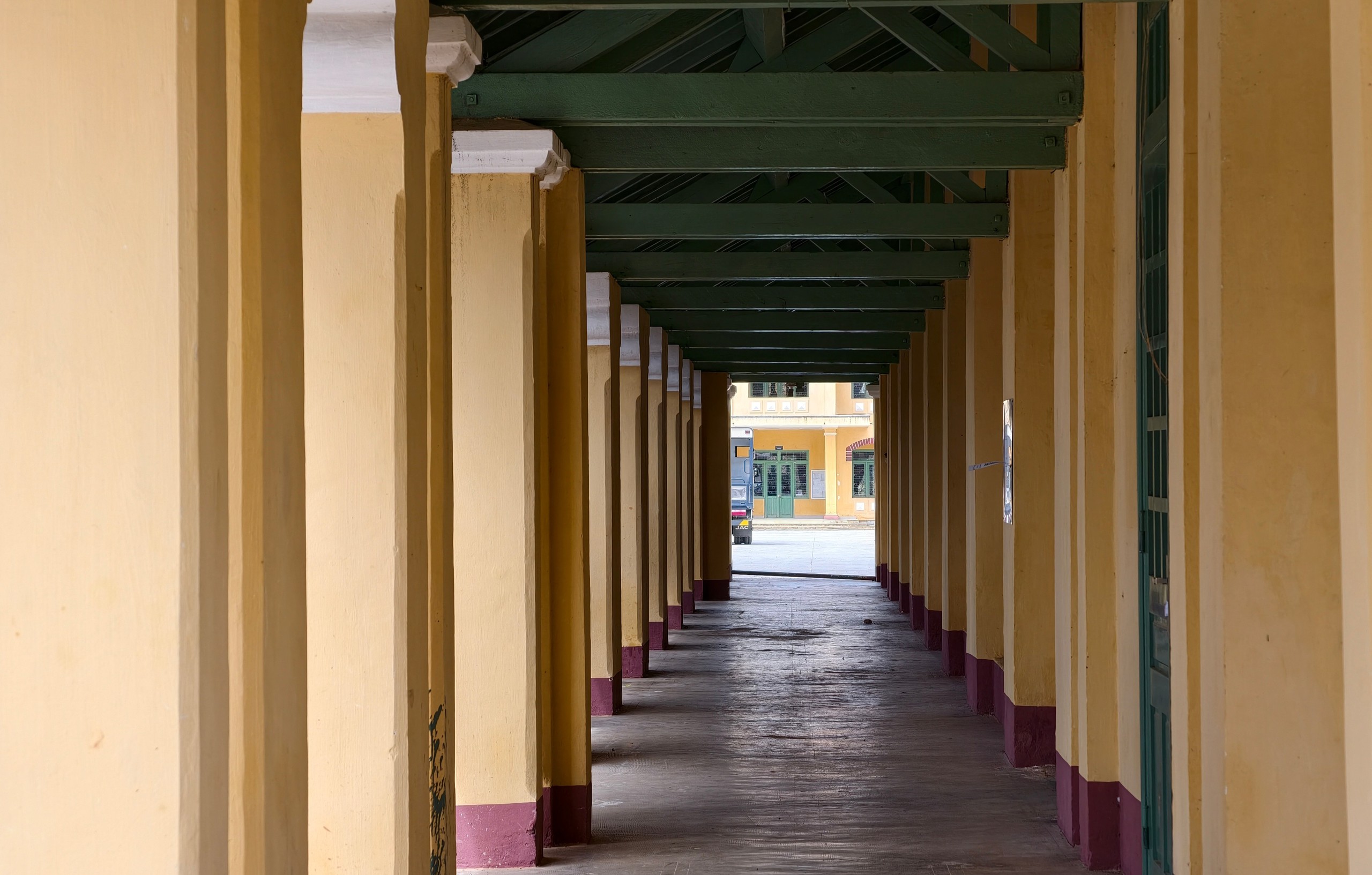 Ng&ocirc;i trường gần 100 năm ở Đ&agrave; Lạt l&agrave; di t&iacute;ch cấp quốc gia - Ảnh 11.