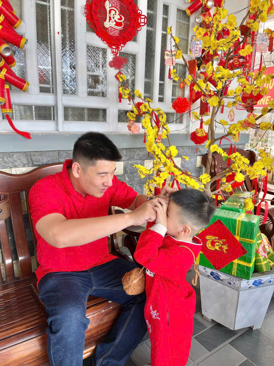 Tết xa qu&ecirc; vẫn ấm &aacute;p: Khi người xa xứ tự giữ lửa m&ugrave;a xu&acirc;n - Ảnh 3.