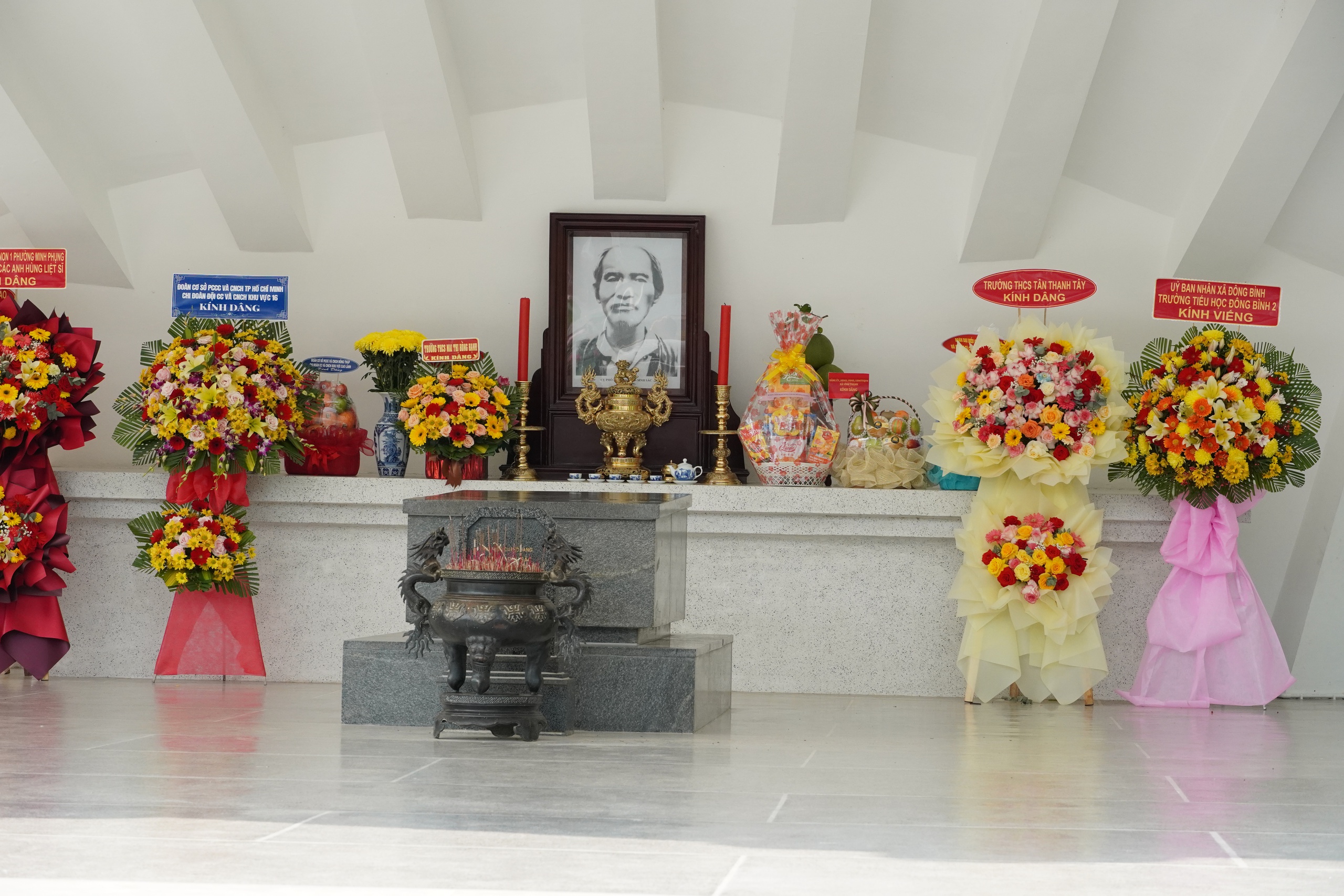 Những &ldquo;địa chỉ đỏ&rdquo; kh&ocirc;ng thể bỏ qua khi đến Đồng Th&aacute;p - Ảnh 5.